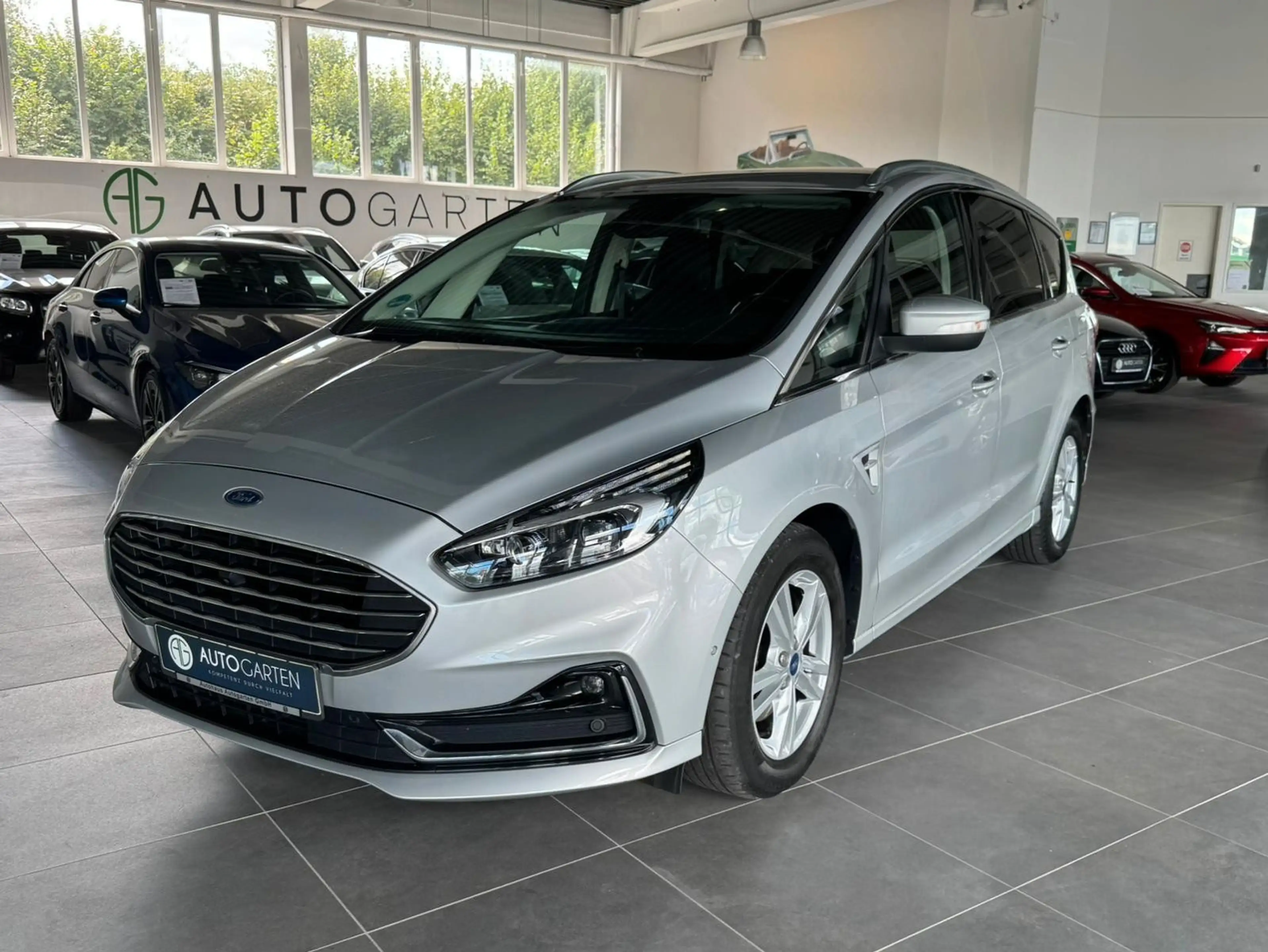 Ford S-Max S-MAX Titanium*AUTOM*NAVI*