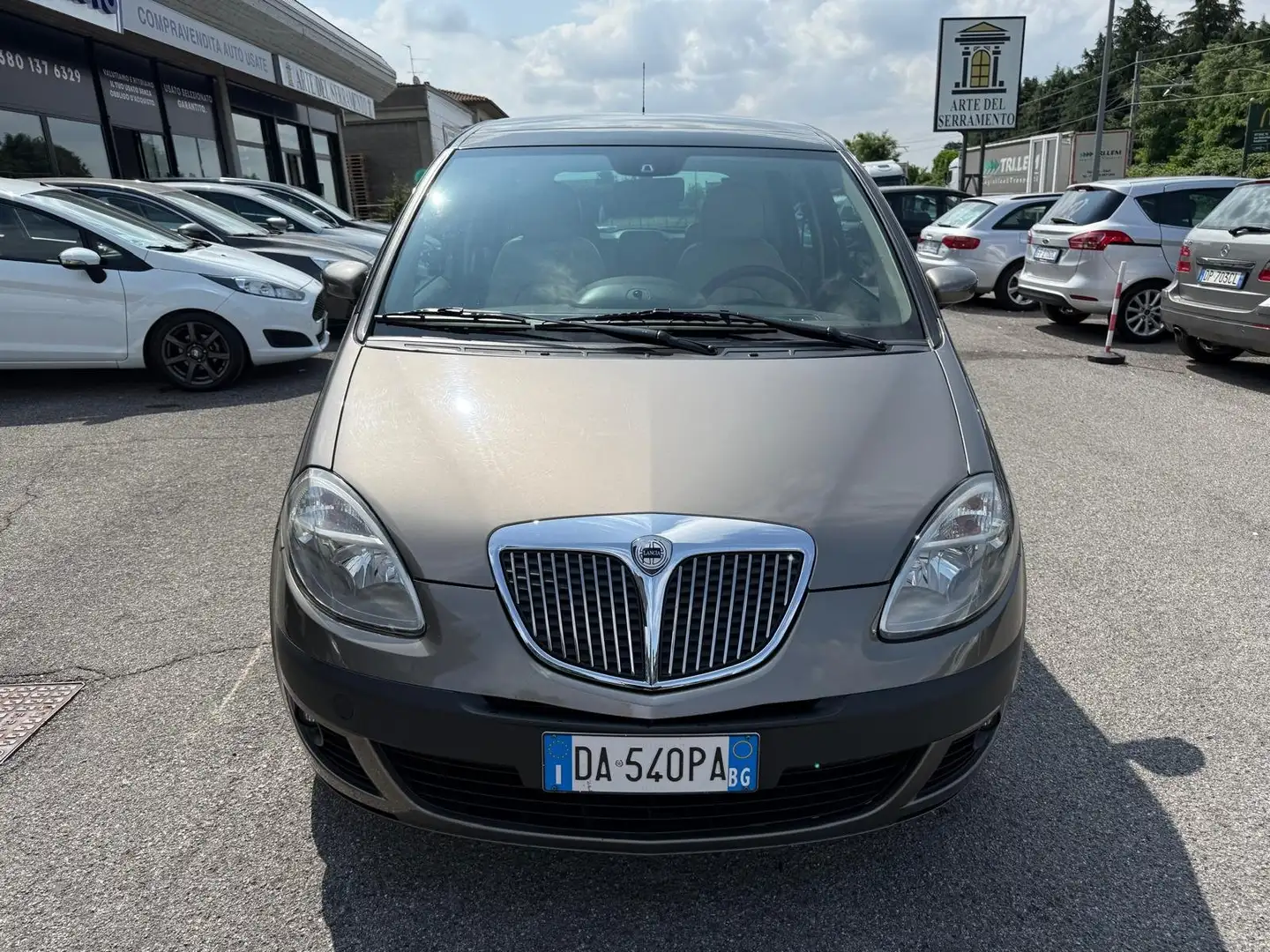Lancia MUSA 1.9 mjt Oro *TETTO* *PELLE* Auriu - 2