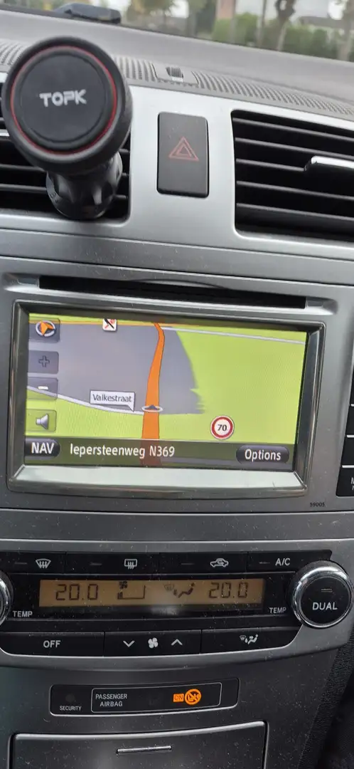 Toyota Avensis Avensis 2.2 D-4D Executive Zilver - 1