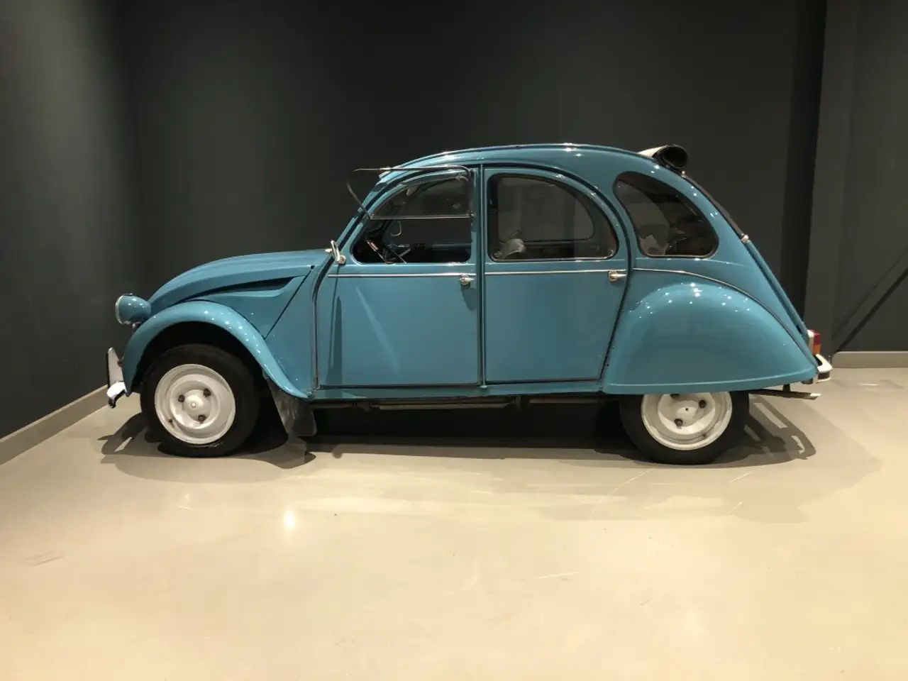 Citroen 2CV 6 Speciaal, foto 6