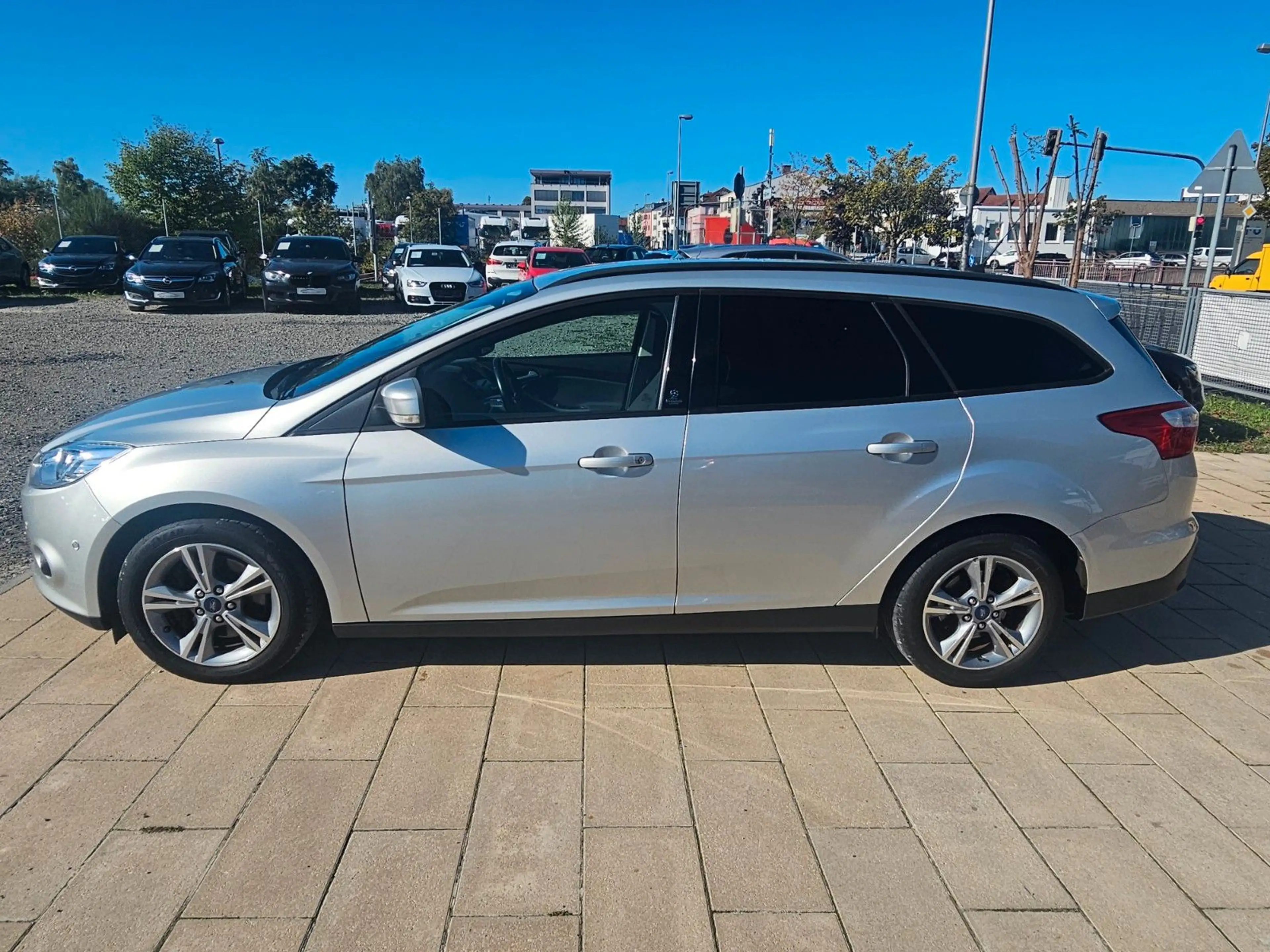 Ford Focus Turnier Champions Edition — photo 7