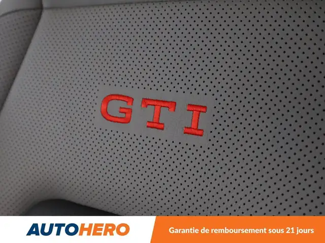 Volkswagen Golf view 29