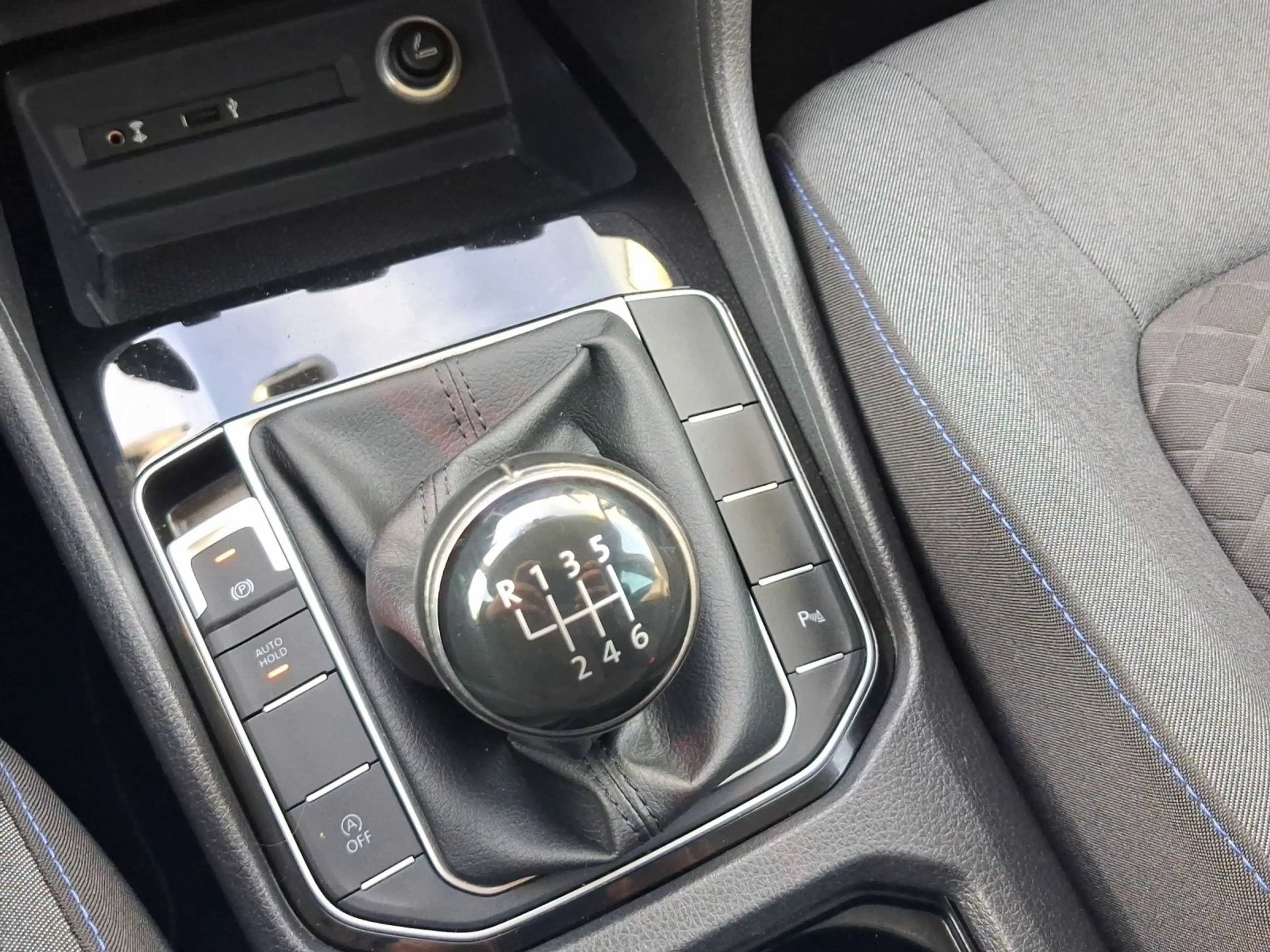 Volkswagen Golf Sportsvan 1.0 TSI JOIN LM GJR SHZ — photo 11