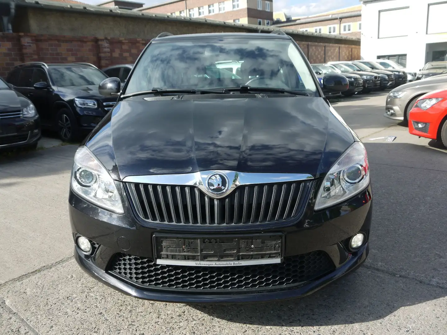 Skoda Fabia Combi/1. Hand/SHZ/BT-Freispr./Gepflegt Schwarz - 2