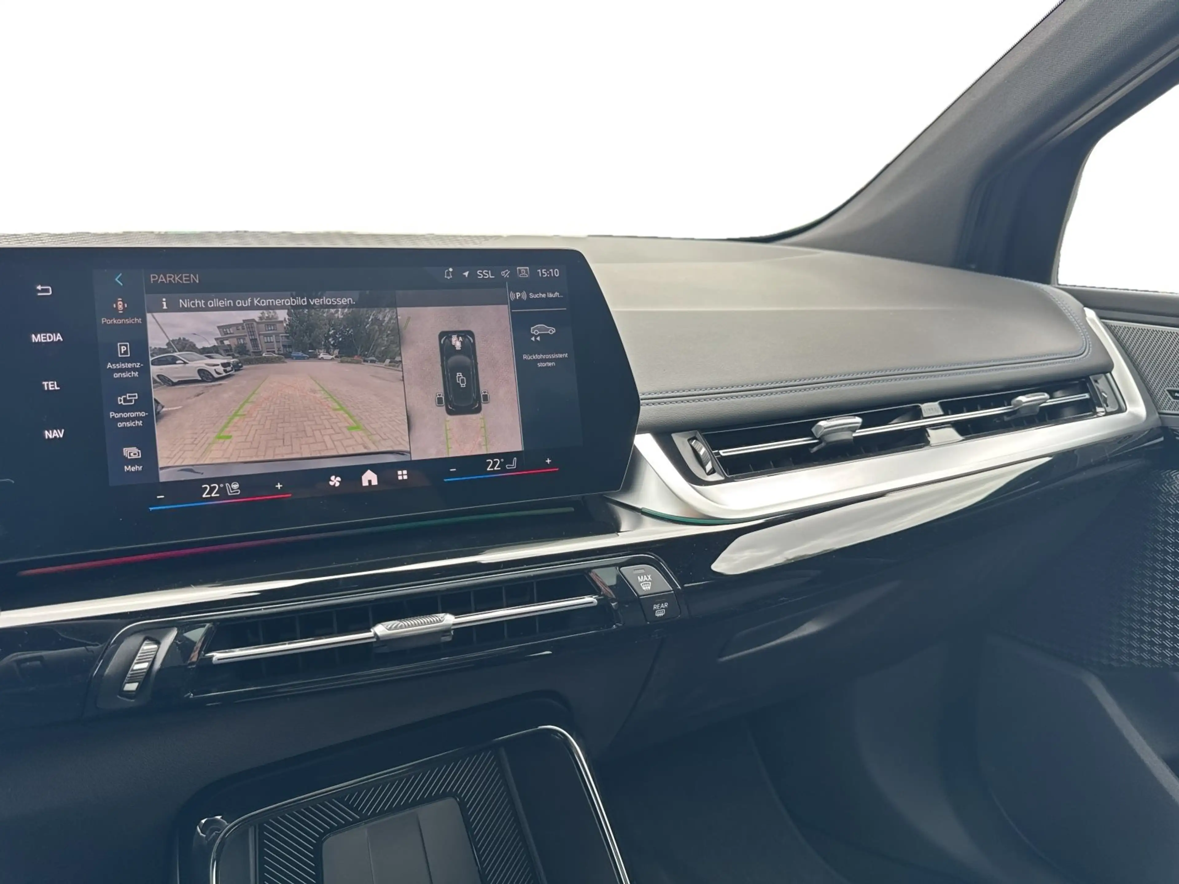 BMW 220 i AHK 360° HEAD-UP PANO RFK HIFI LENKRADHZ BT — photo 14