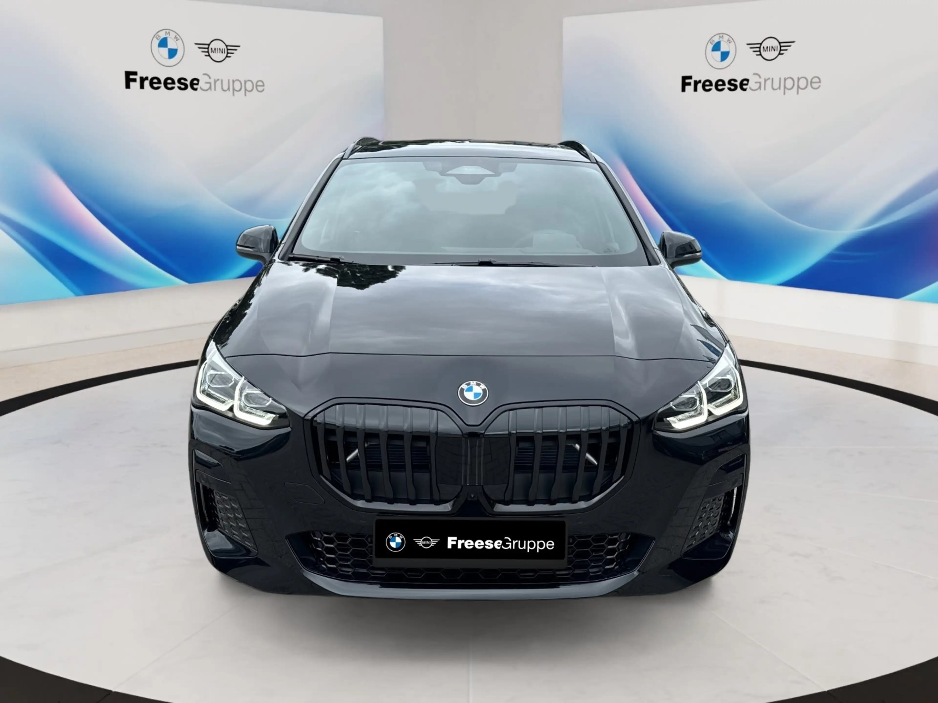 BMW 220 i AHK 360° HEAD-UP PANO RFK HIFI LENKRADHZ BT — photo 2