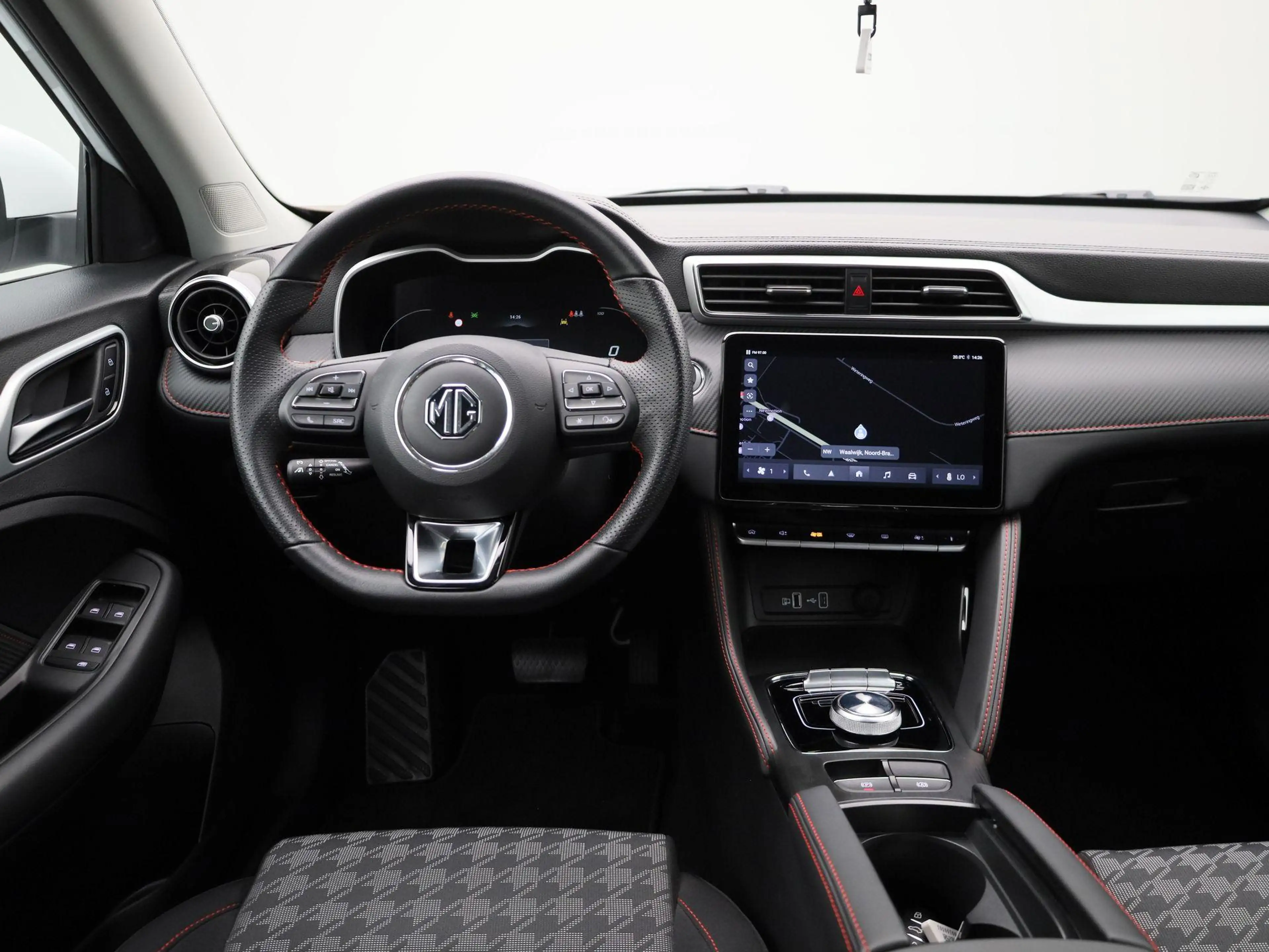 MG ZS Standard Range 51 kWh Comfort — photo 7
