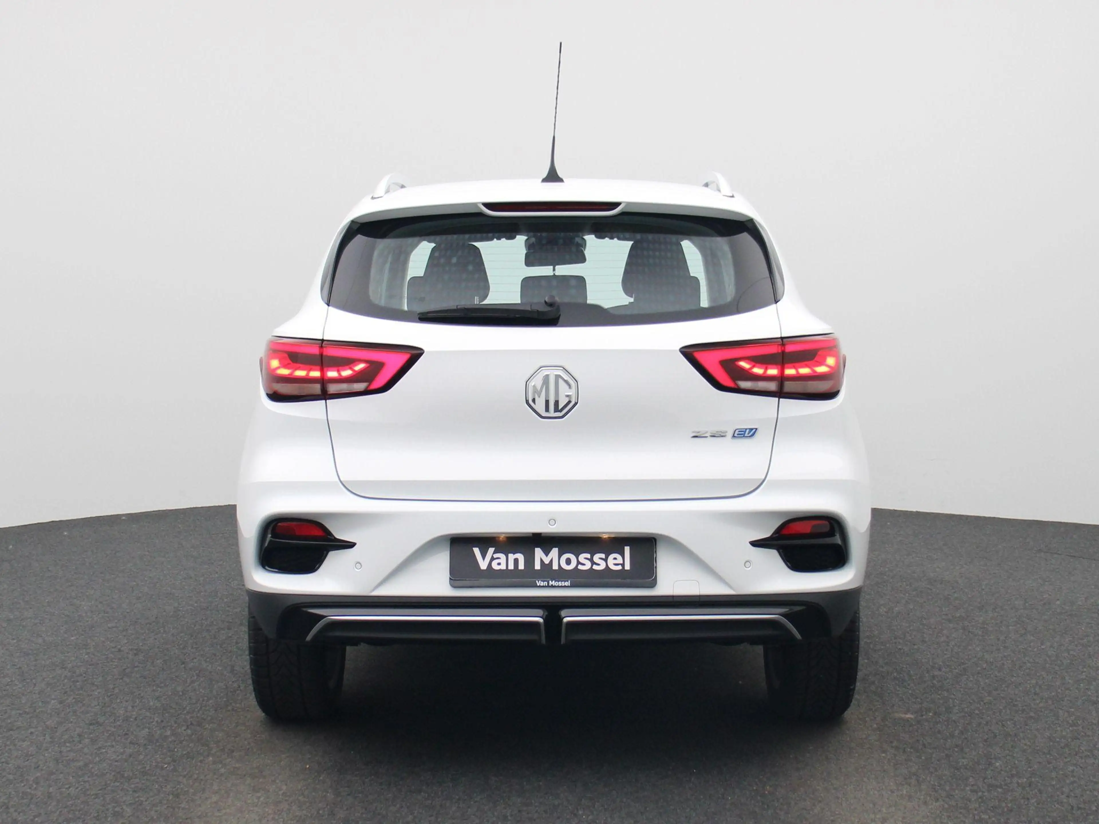 MG ZS Standard Range 51 kWh Comfort — photo 5