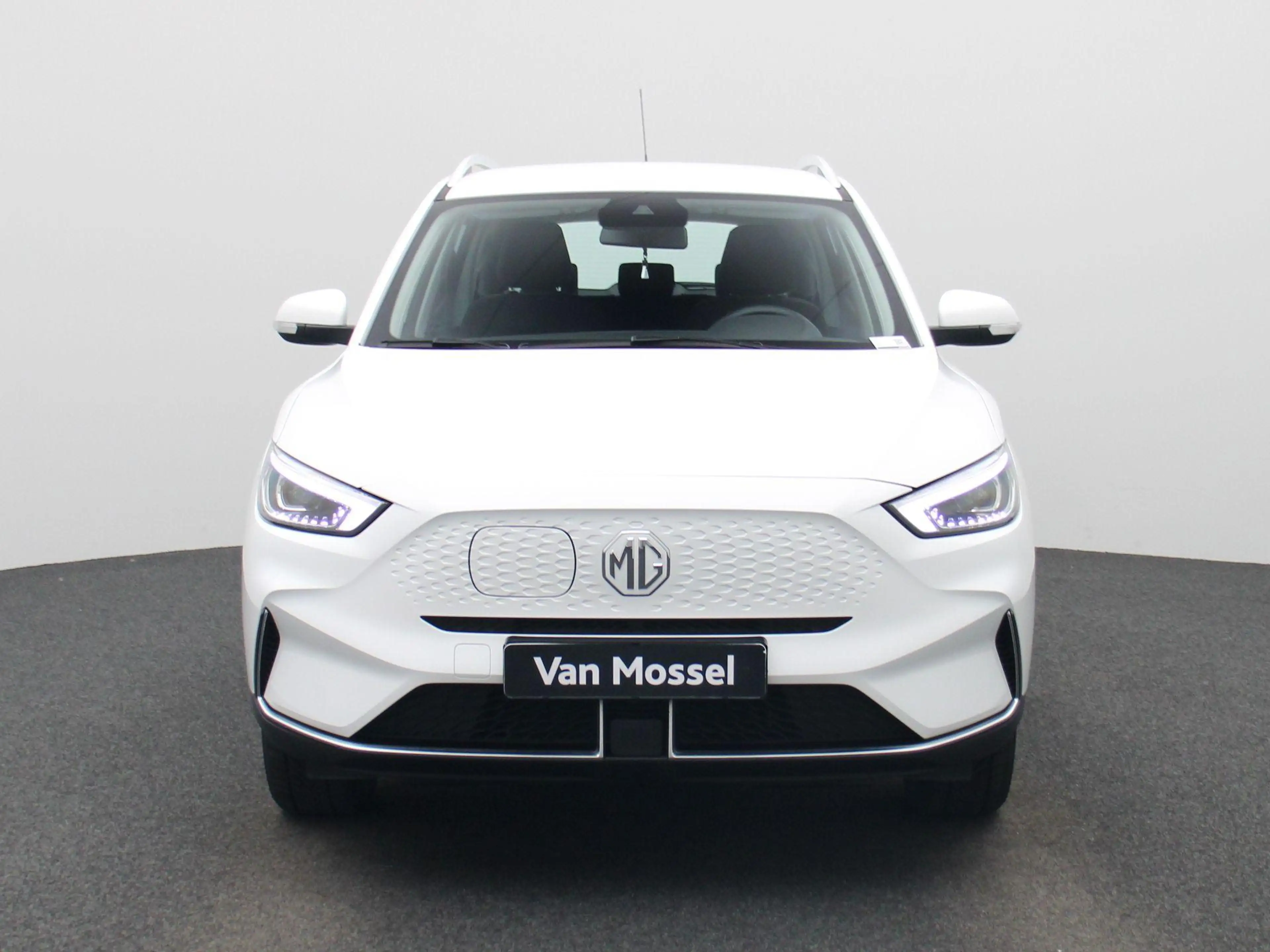 MG ZS Standard Range 51 kWh Comfort — photo 3