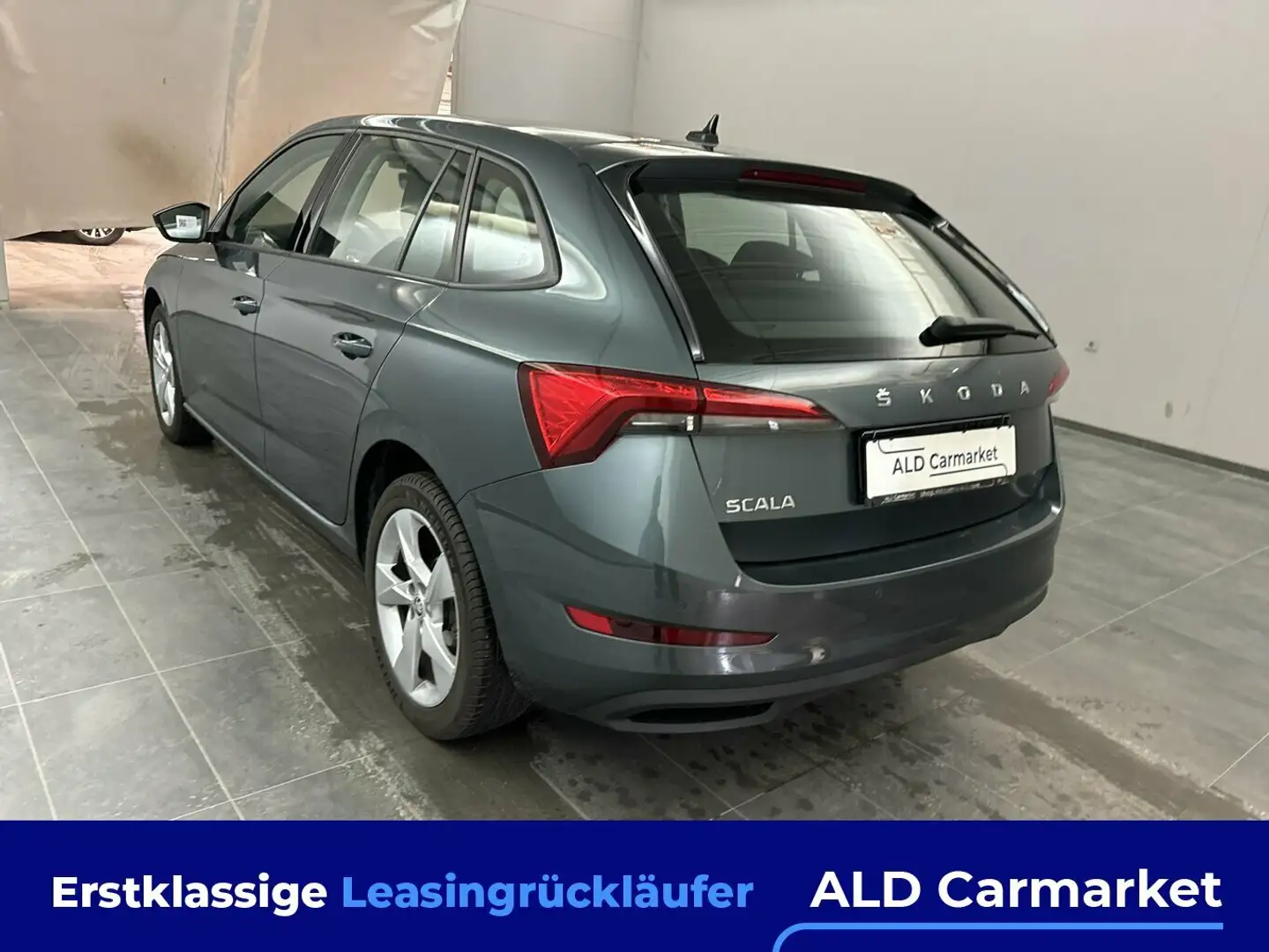 Skoda Scala 1.6 TDI DSG Style Kombi, 5-türig, Automatik, 7-Gan Grau - 2