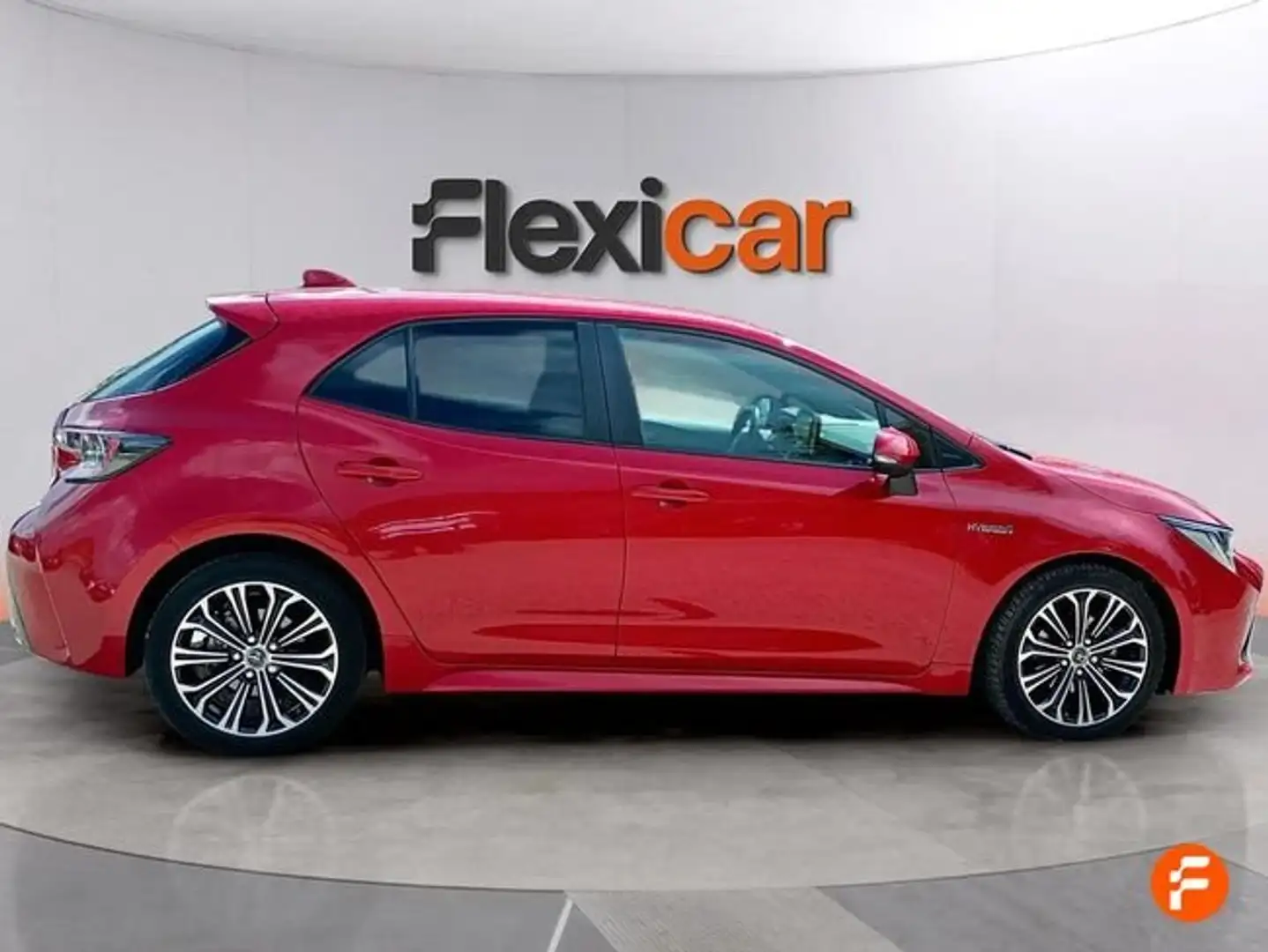 Toyota Corolla 125H Active Tech Rojo - 2