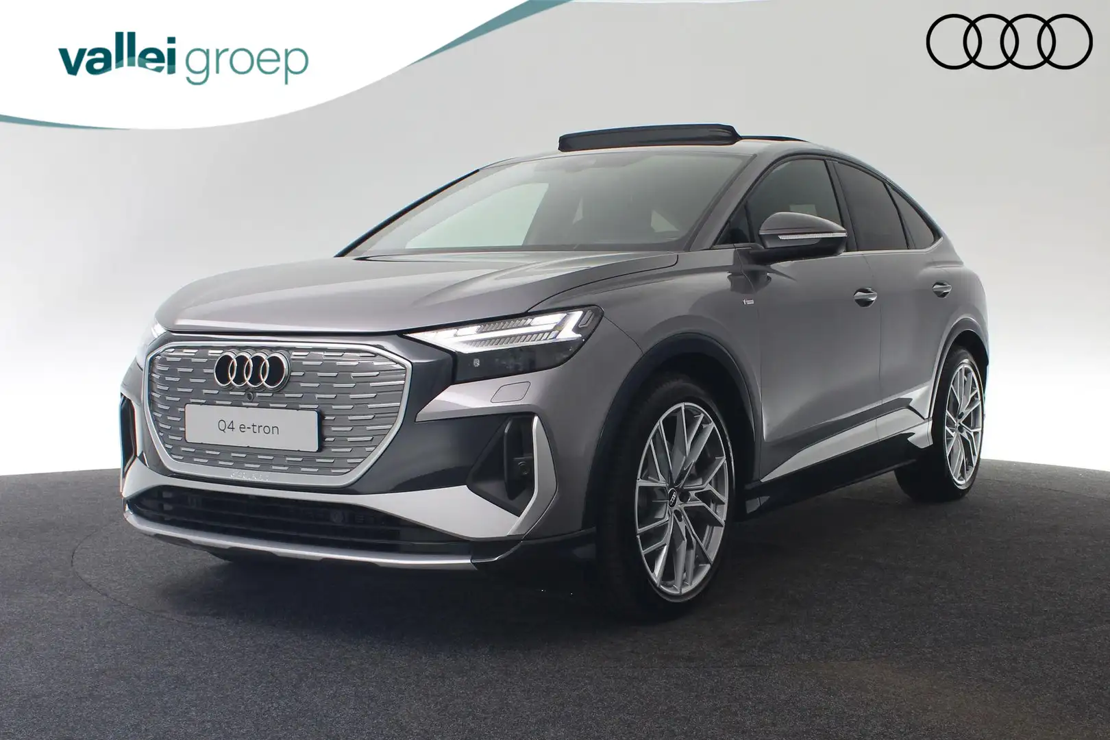 Audi Q4 e-tron Sportback 45 quattro 286 pk S edition | Glazen pan Gri - 1