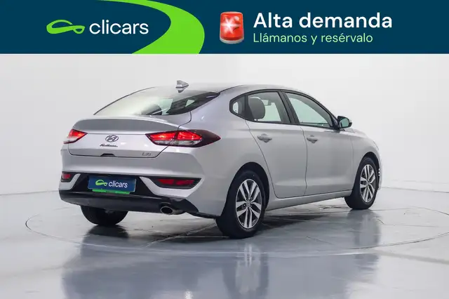 Hyundai I30 view 5