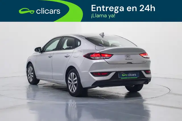 Hyundai I30 view 9