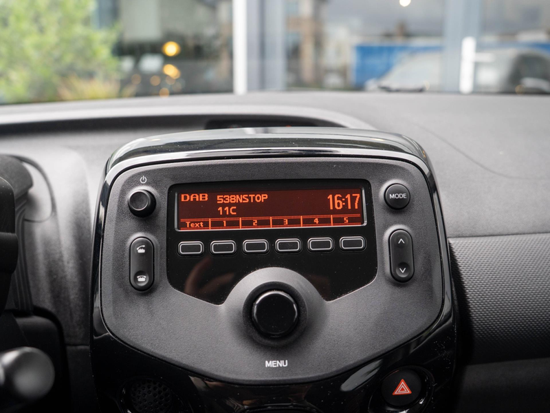 Citroen C1 1.0 VTi Feel / DAB+ / Bluetooth / Speedlimiter / G — photo 13