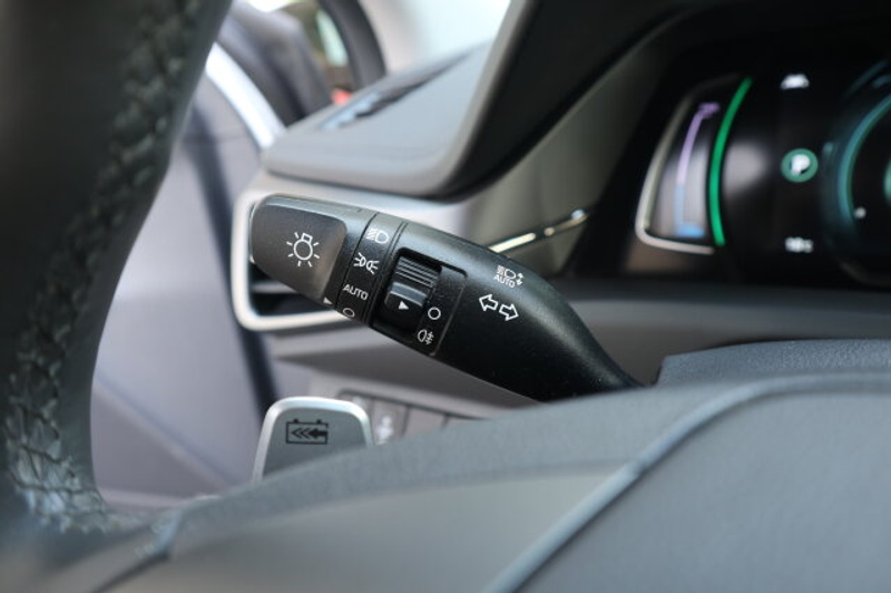 Hyundai IONIQ IONIQ Trend-Paket Elektro Klima/Sitzhzg./BC/eFH. — photo 15