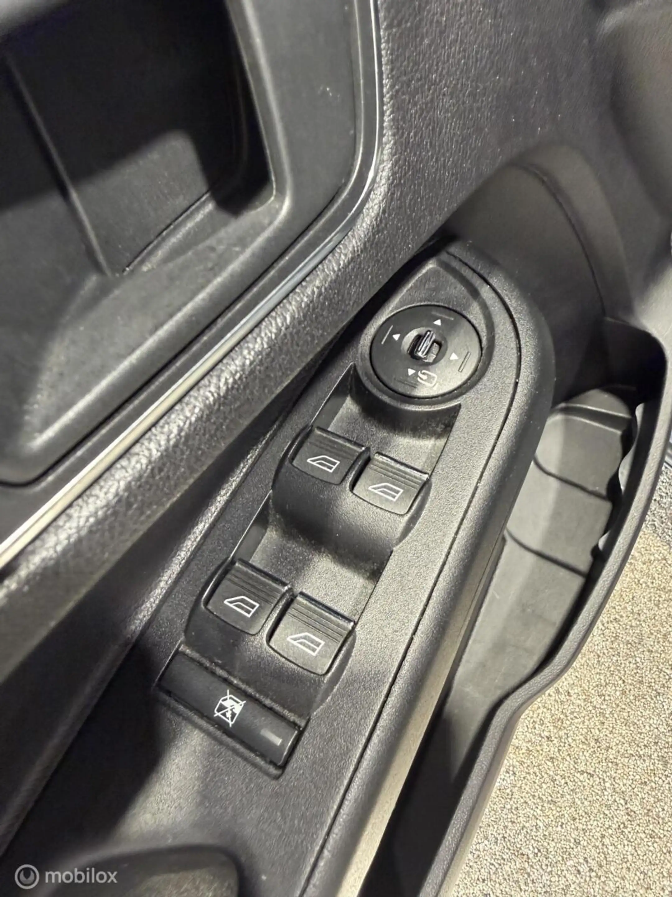 Ford B-Max 1.6 TI-VCT Trend AUT/AIRCO/STOELVER/PDC/APK — photo 11