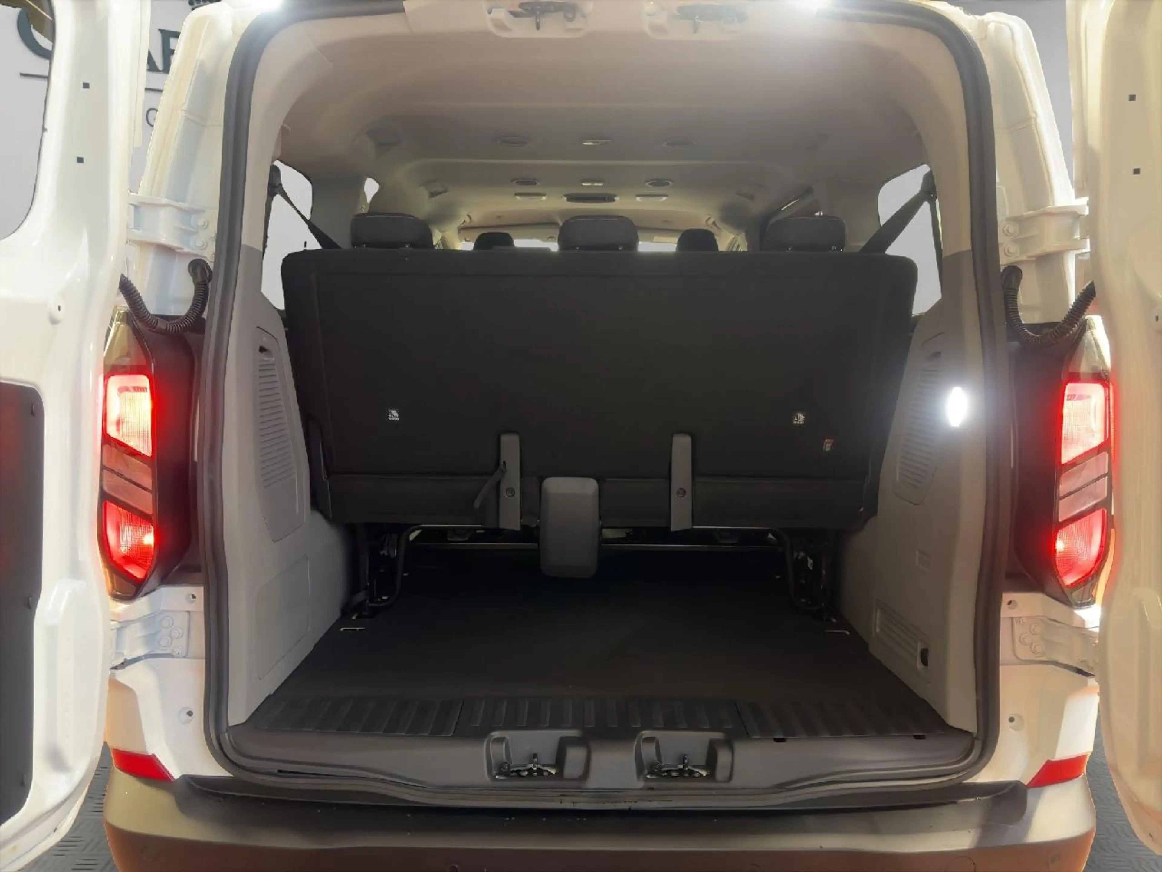 Ford Transit Custom 320 L1 FWD Trend — photo 13