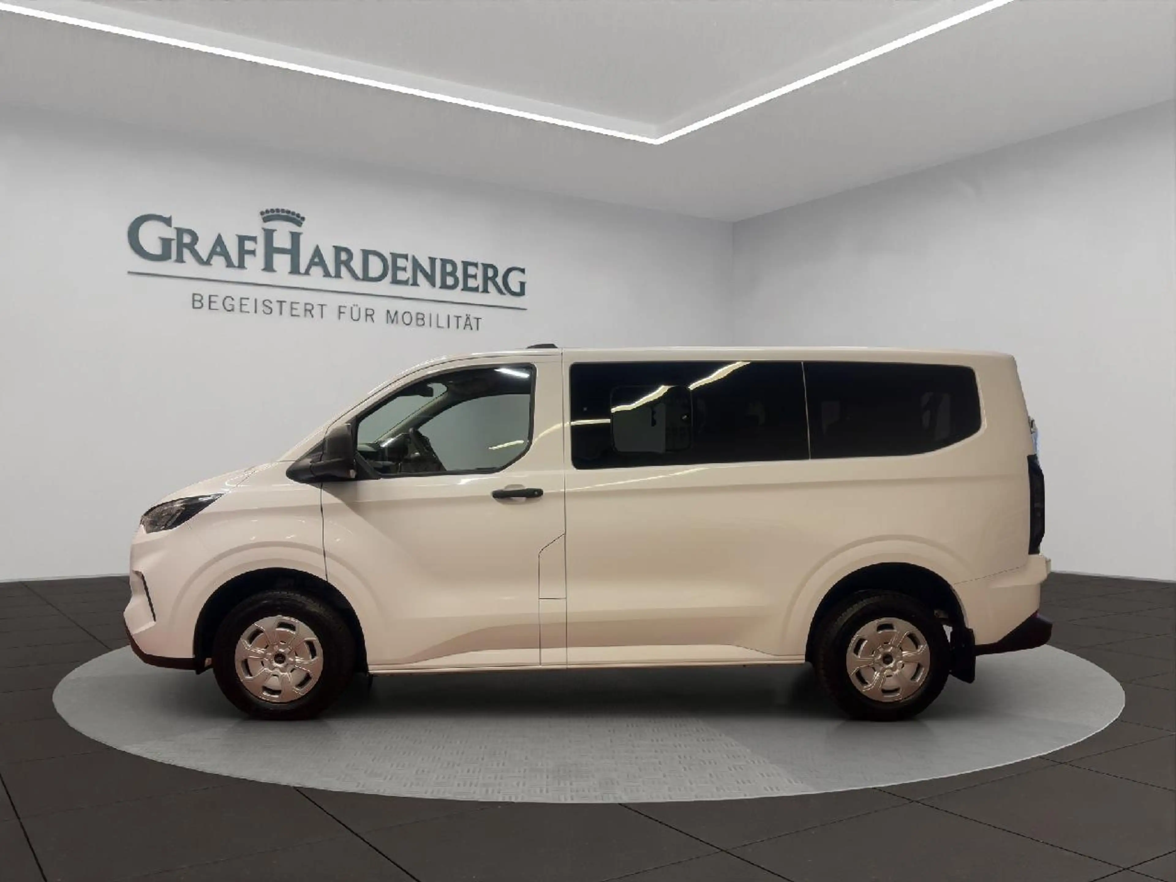 Ford Transit Custom 320 L1 FWD Trend — photo 2