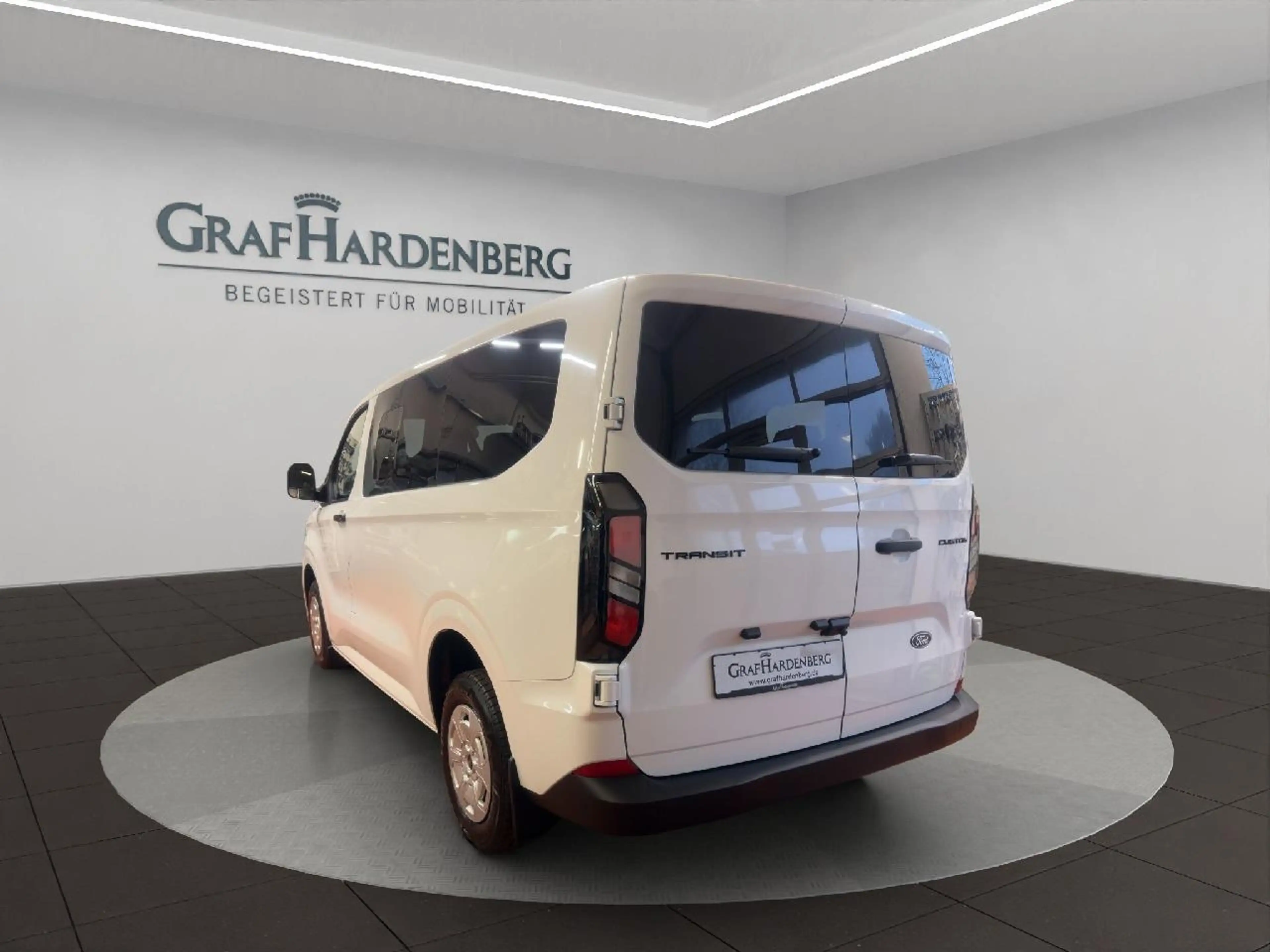 Ford Transit Custom 320 L1 FWD Trend — photo 4