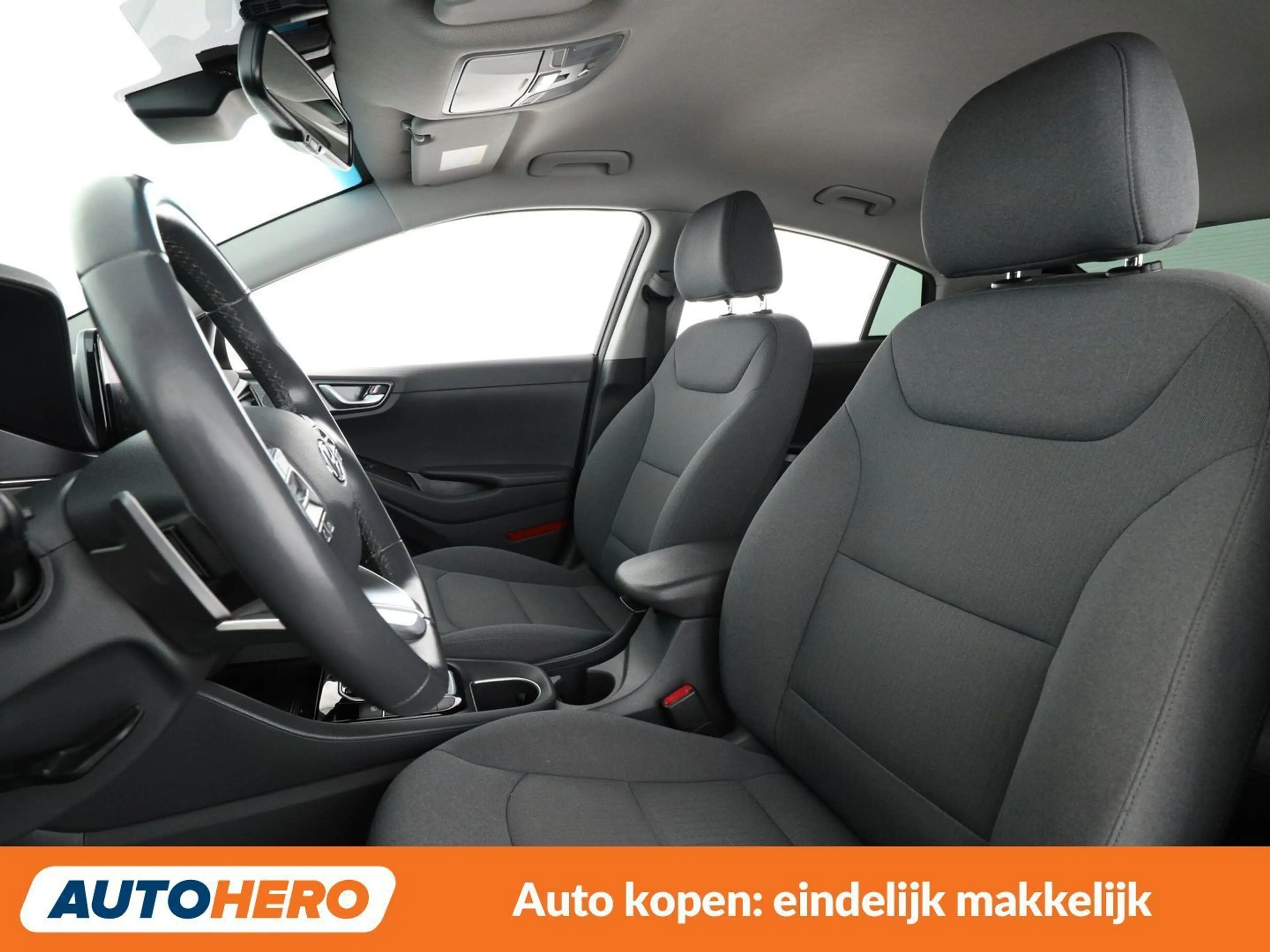 Hyundai IONIQ 1.6 Hybrid Creative — photo 10