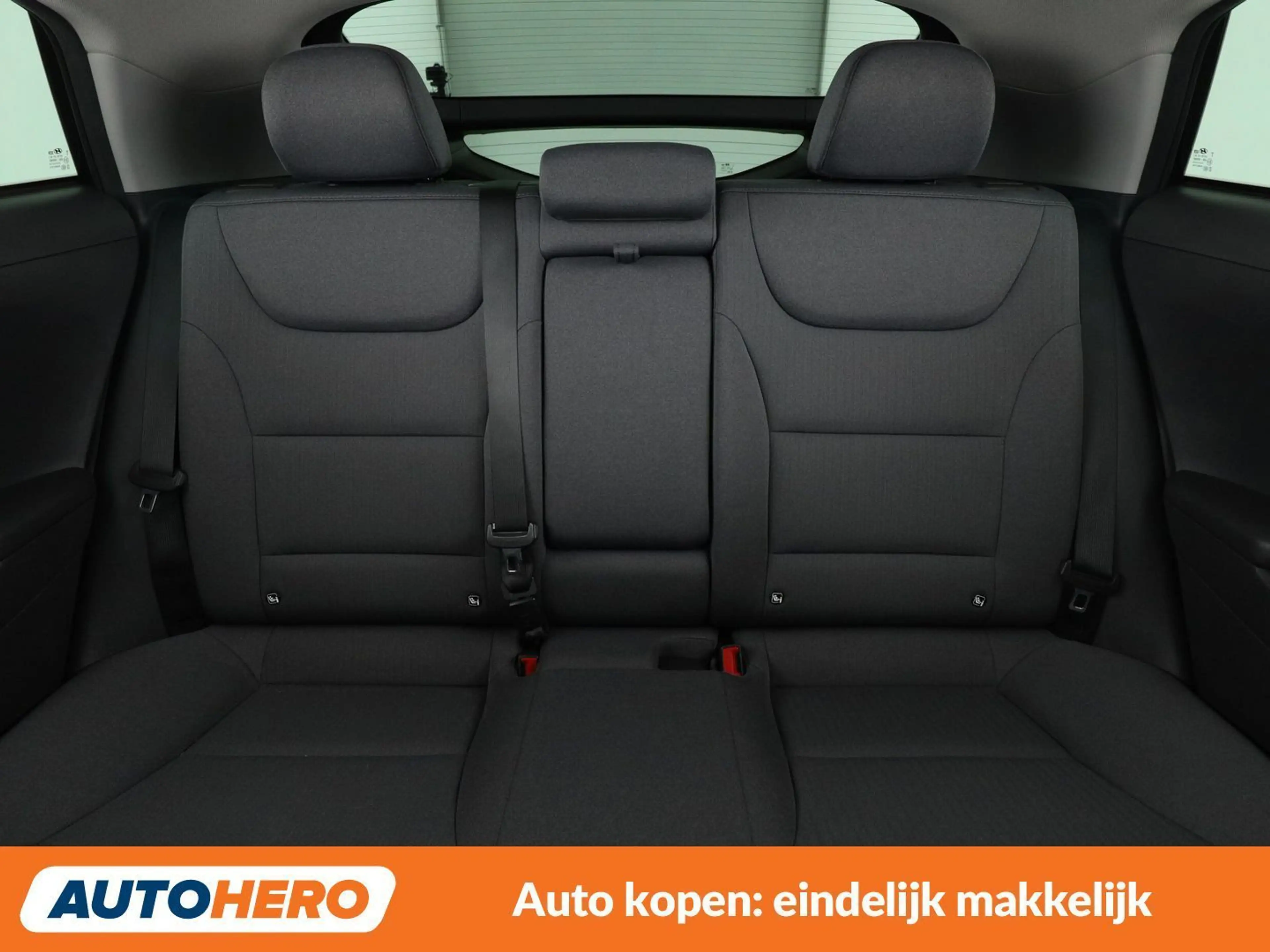 Hyundai IONIQ 1.6 Hybrid Creative — photo 15