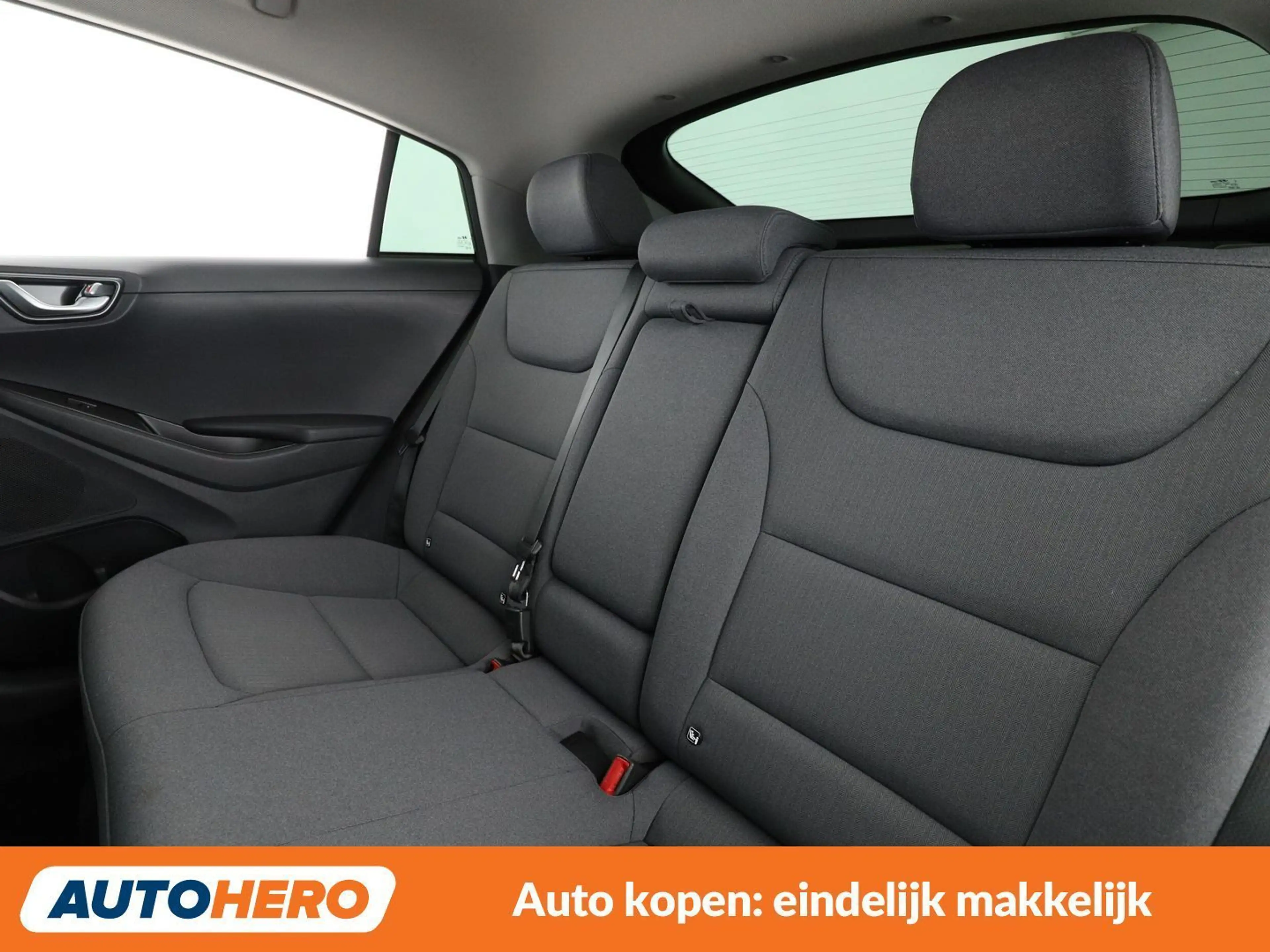 Hyundai IONIQ 1.6 Hybrid Creative — photo 14