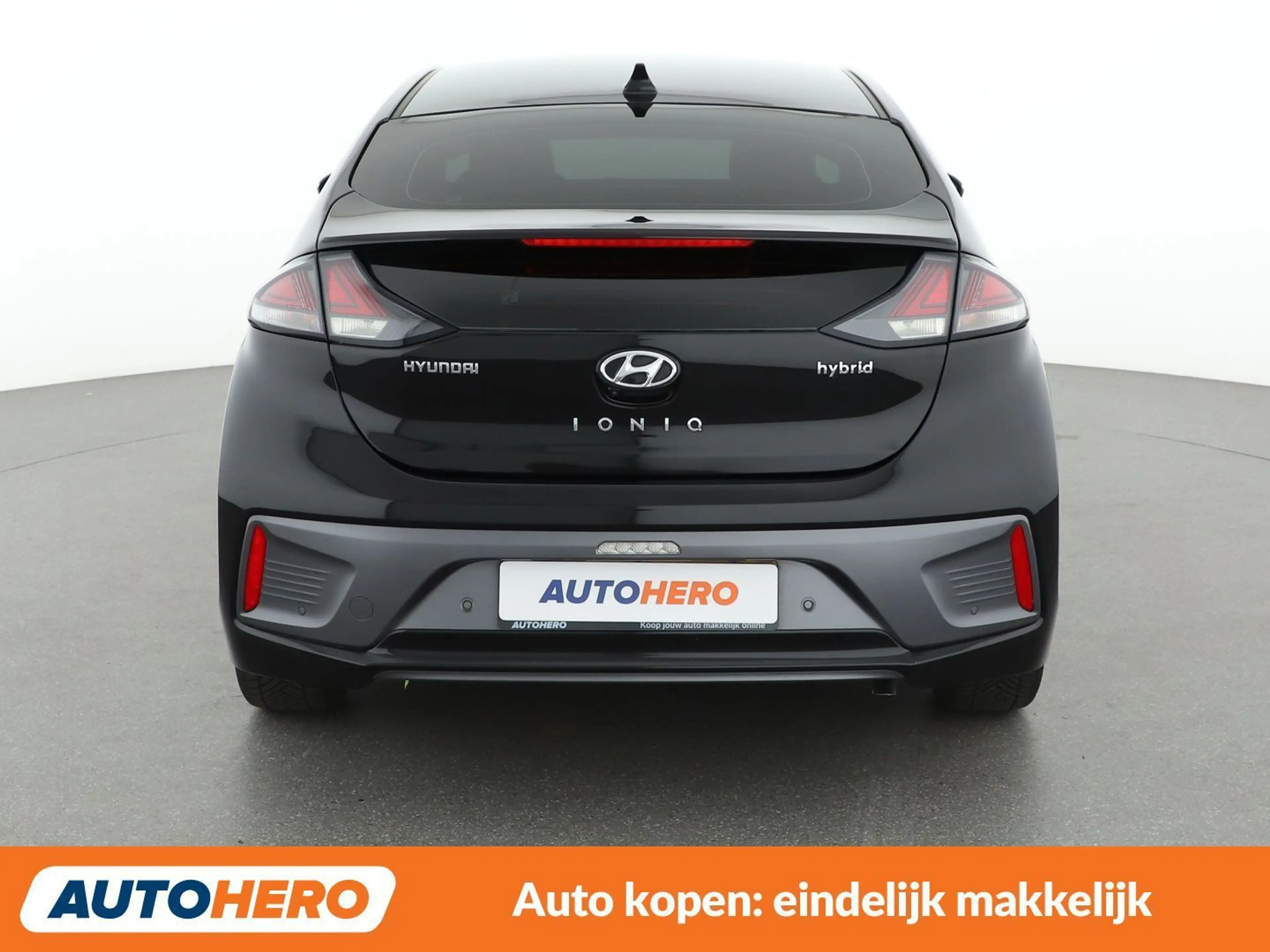 Hyundai IONIQ 1.6 Hybrid Creative — photo 5