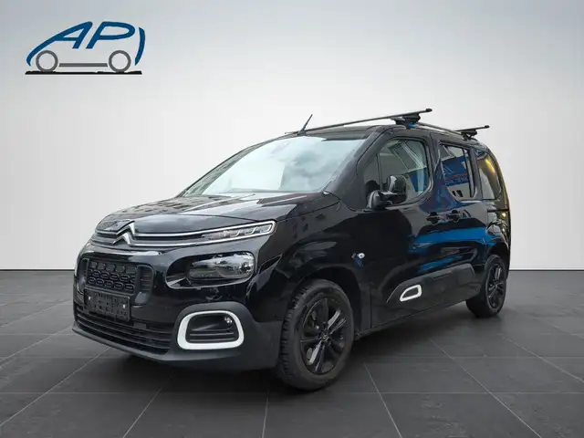 Citroën Berlingo Shine M Navi ACC Pano 2x Schiebetür AHK