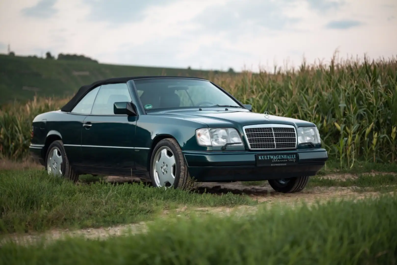 Mercedes-Benz E 200 Final Edition*2.Hand*Turmalingrün*88tkm* Green - 1