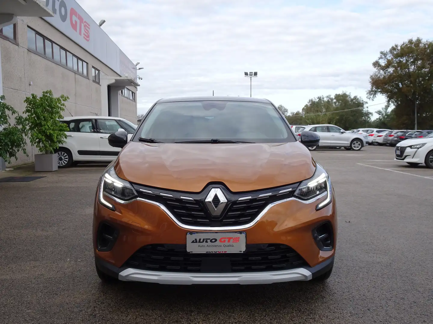 Renault Captur Captur 1.5 blue dci Intens 115cv edc Oranje - 2