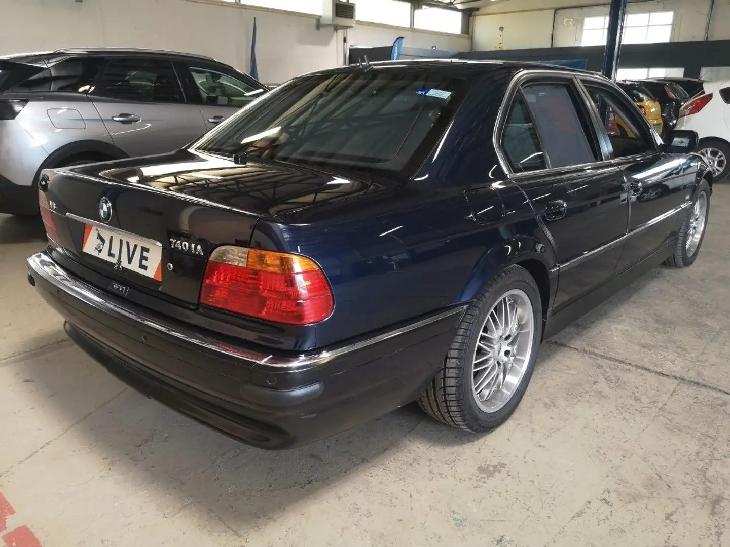 BMW 740 iA E38 +XENON+S.DACH+MASSAGE+PDC+3.HAND+SHZ+ Blu/Azzurro - 2
