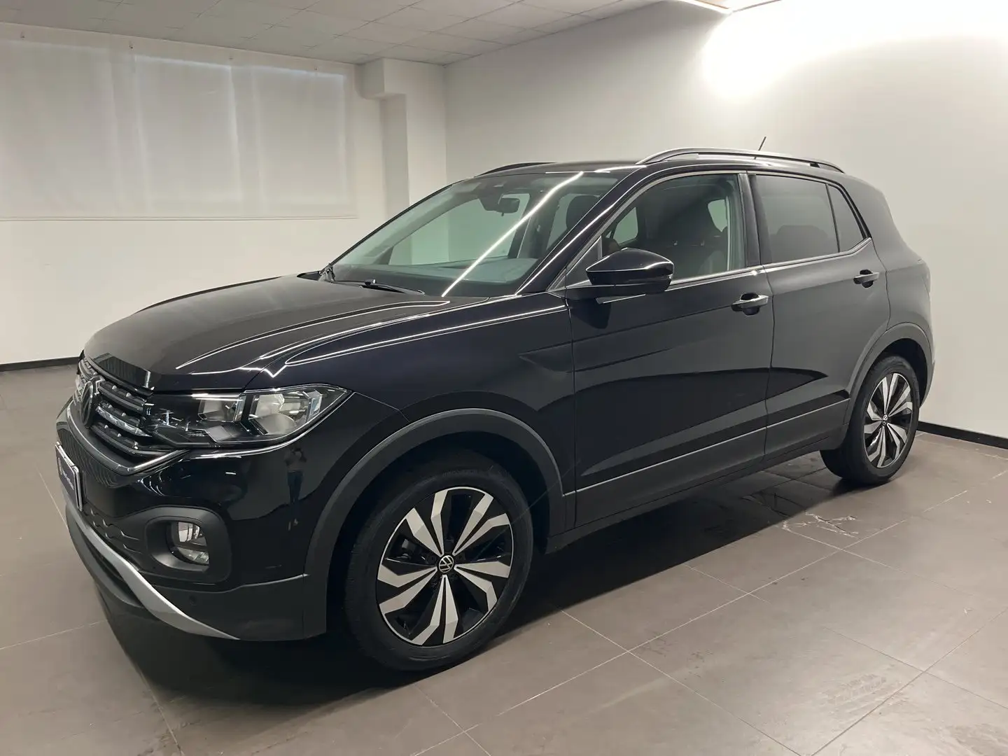 Volkswagen T-Cross STYLE 1.0 TSI 70 KW (95 CV) Negro - 1