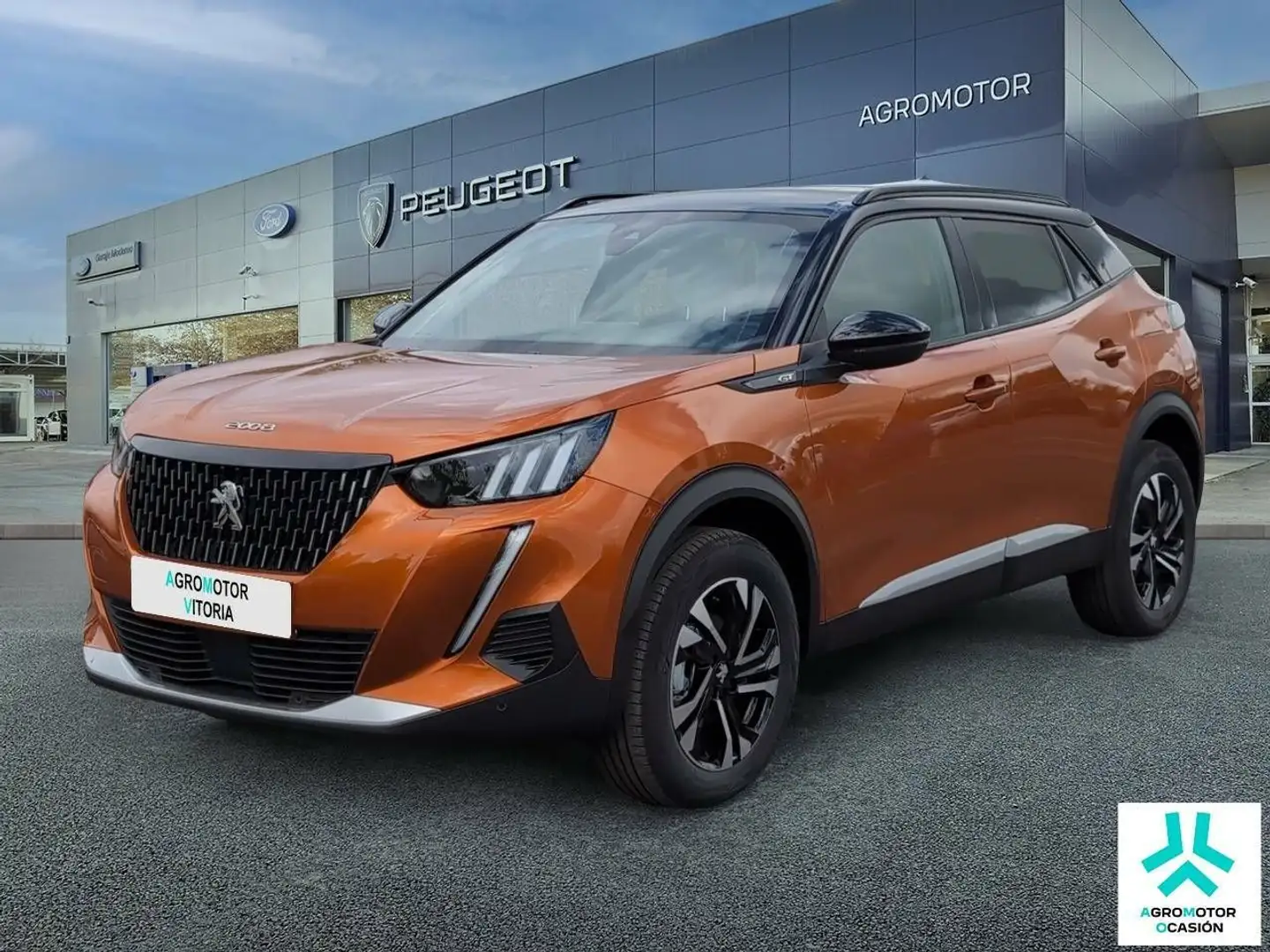 Peugeot 2008 1.2 PureTech S&S GT 130 Oranje - 1