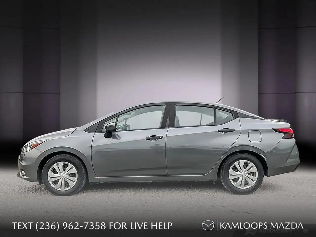 Nissan Versa fotografie Nissan Versa