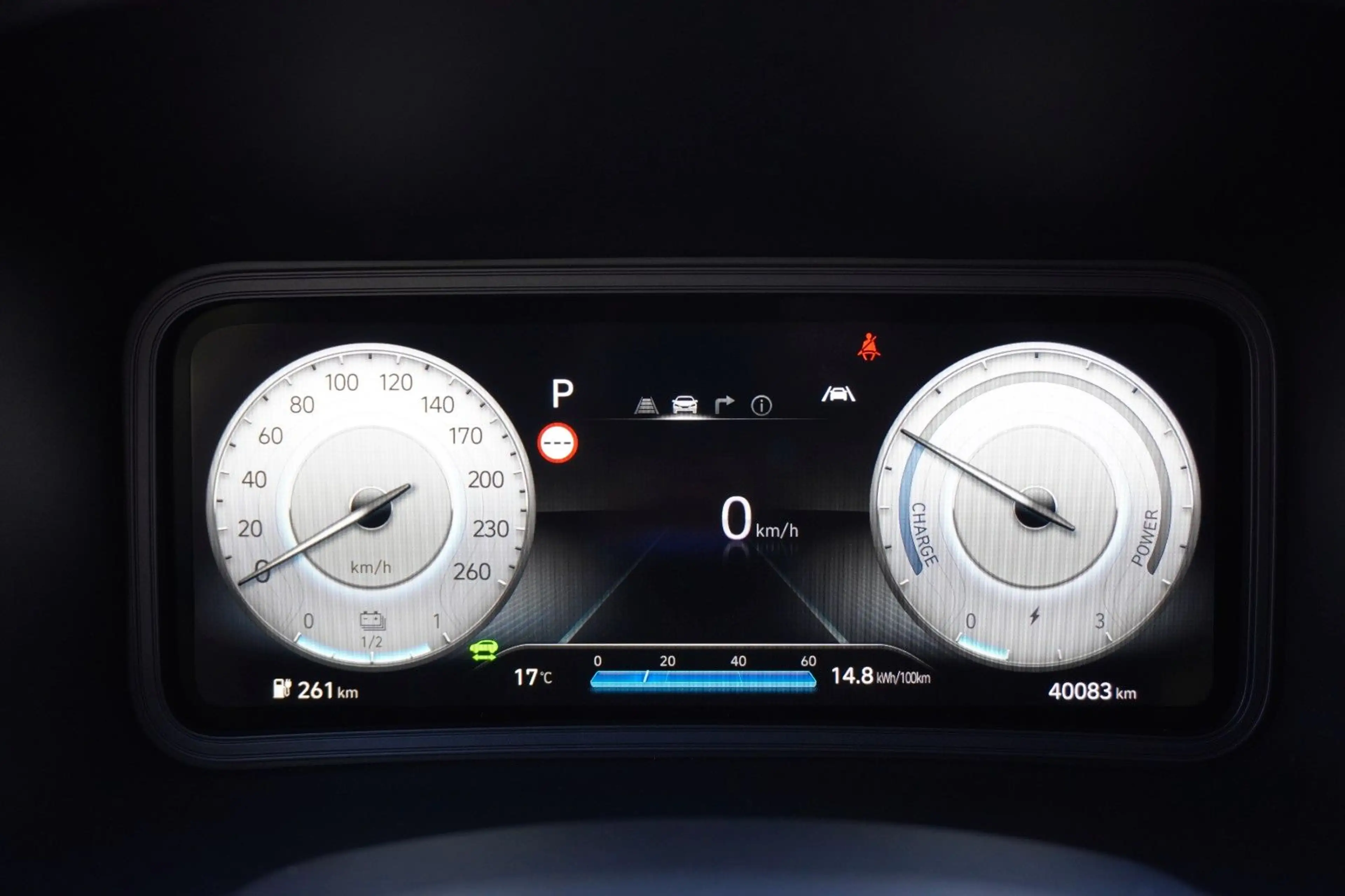 Hyundai KONA KONA 30 Plus W-pump 3Phasen Navi KRELL Lenk+SHZ — photo 12
