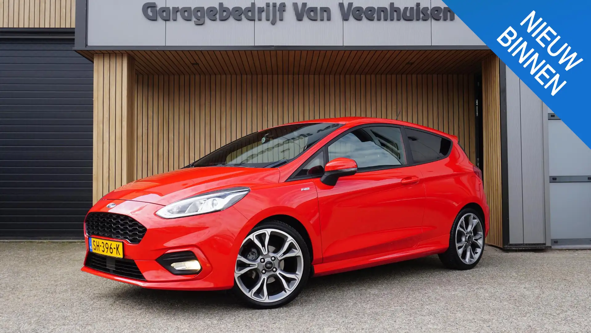 Ford Fiesta 1.0 126pk EcoBoost ST-Line 3Drs Leder/Alcantara 18 Rot - 1