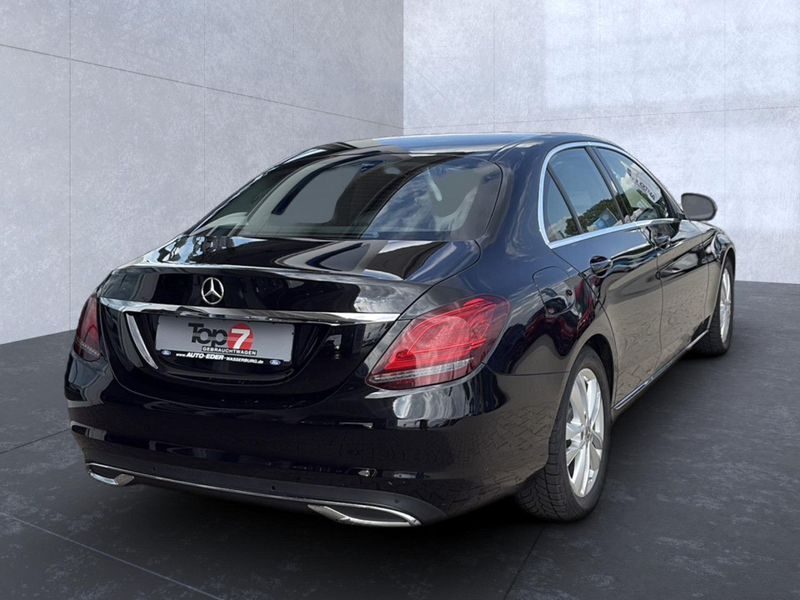 Mercedes-Benz C 220 d Bluetooth Navi LED Klima Standhzg — photo 4