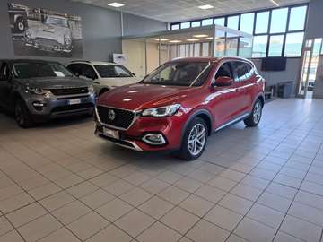 Phev Benzina/Ibrida Automatica