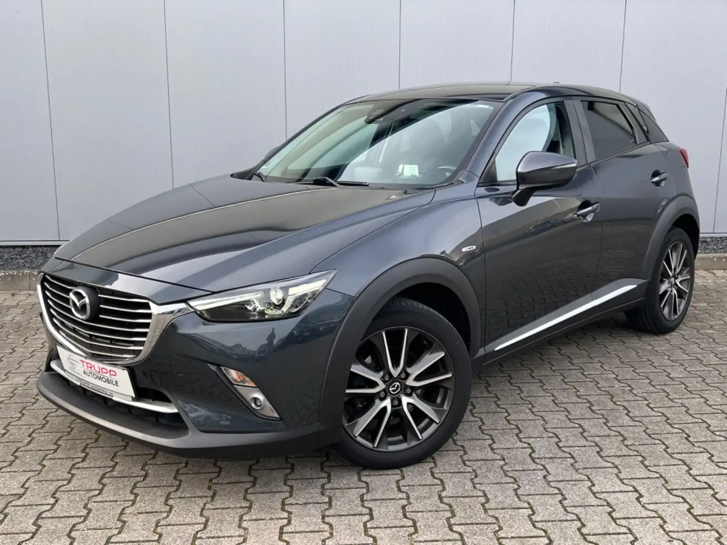 Mazda CX-3 Sports-Line/LED/R-KAM/TEMPOMAT/SHZ/NAVI/HUD Grau - 1