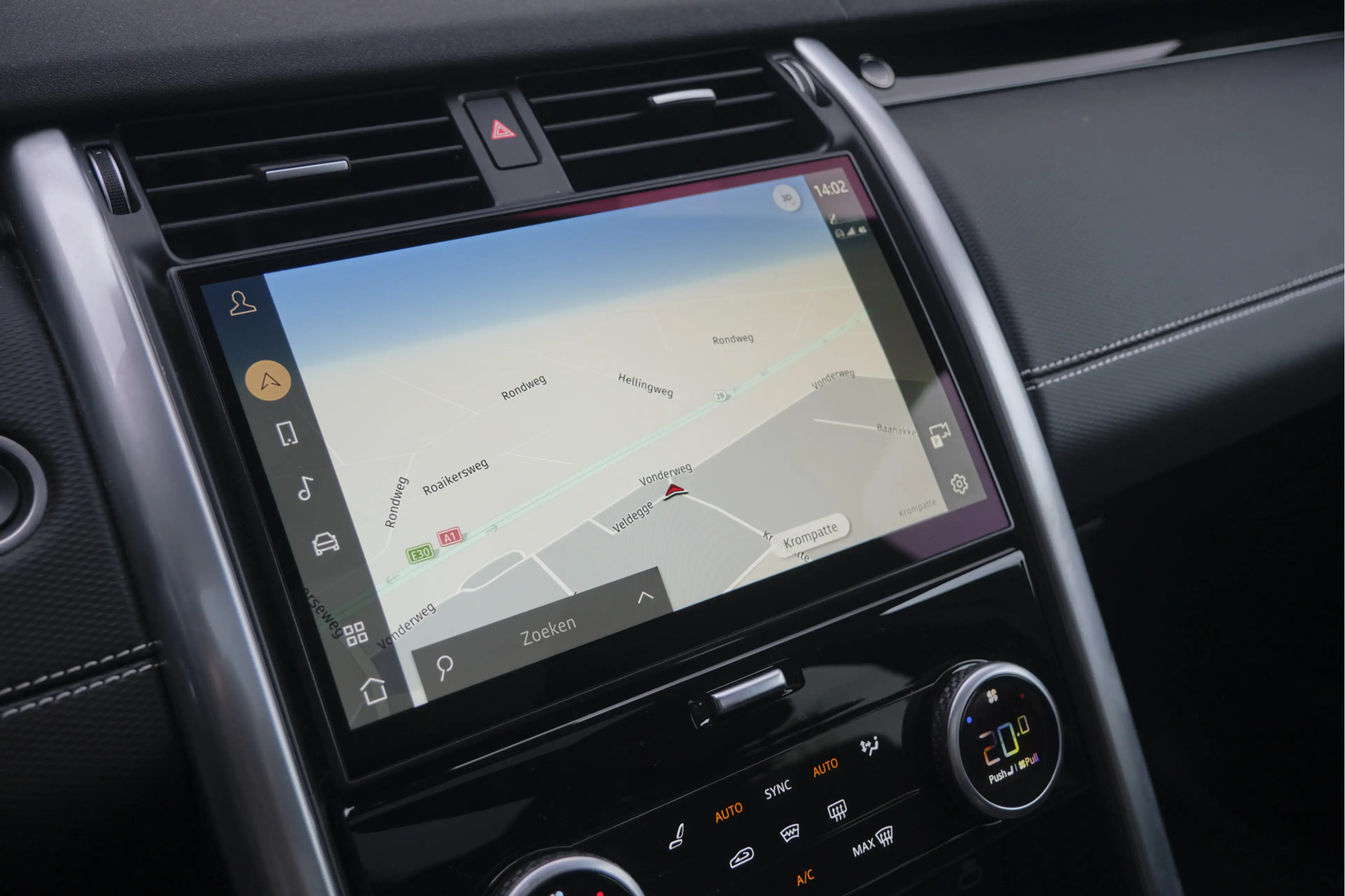 Land Rover Discovery D300 R-Dynamic SE | Zakelijk voordeel. Premium bel — photo 34