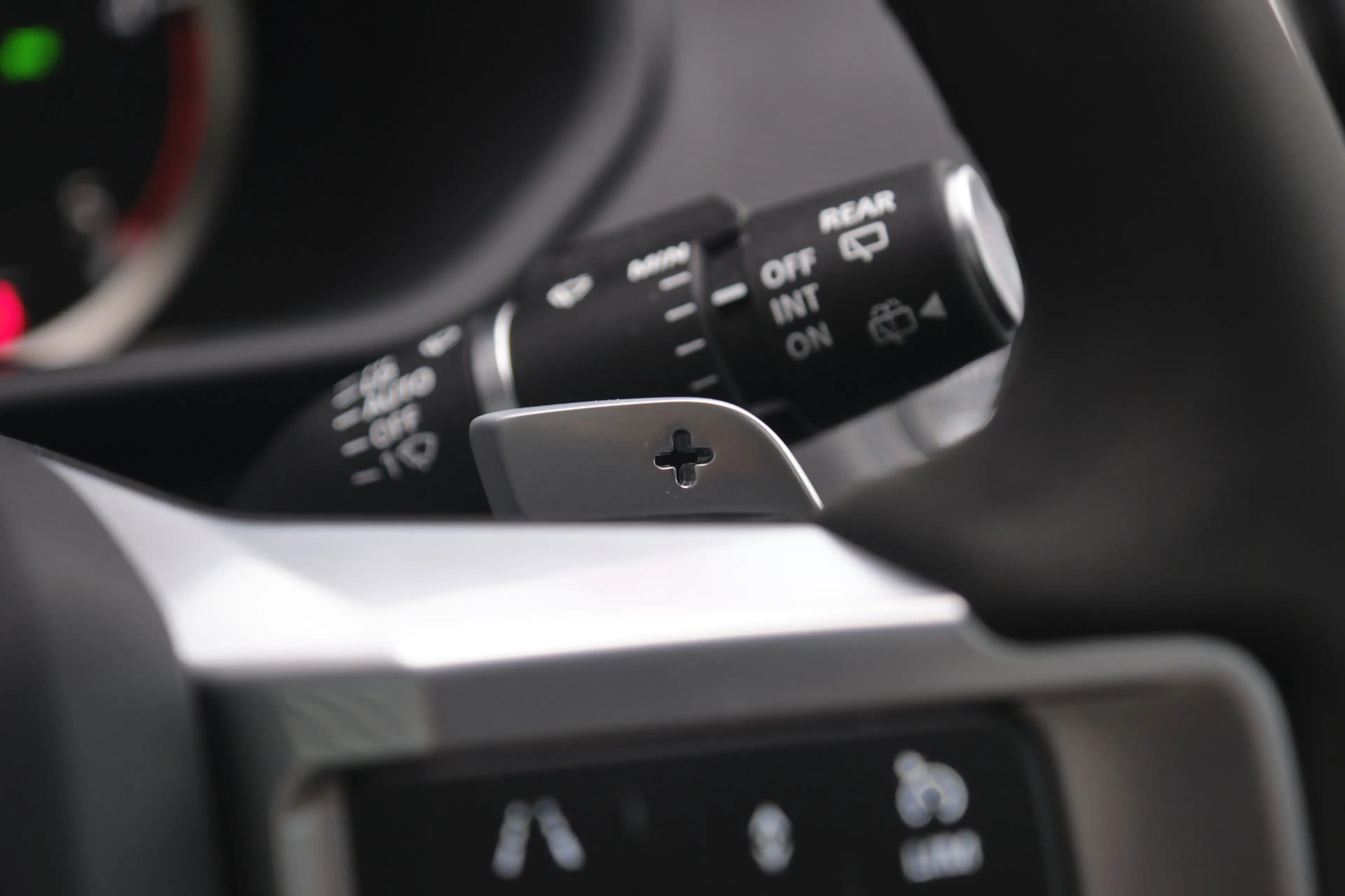 Land Rover Discovery D300 R-Dynamic SE | Zakelijk voordeel. Premium bel — photo 20