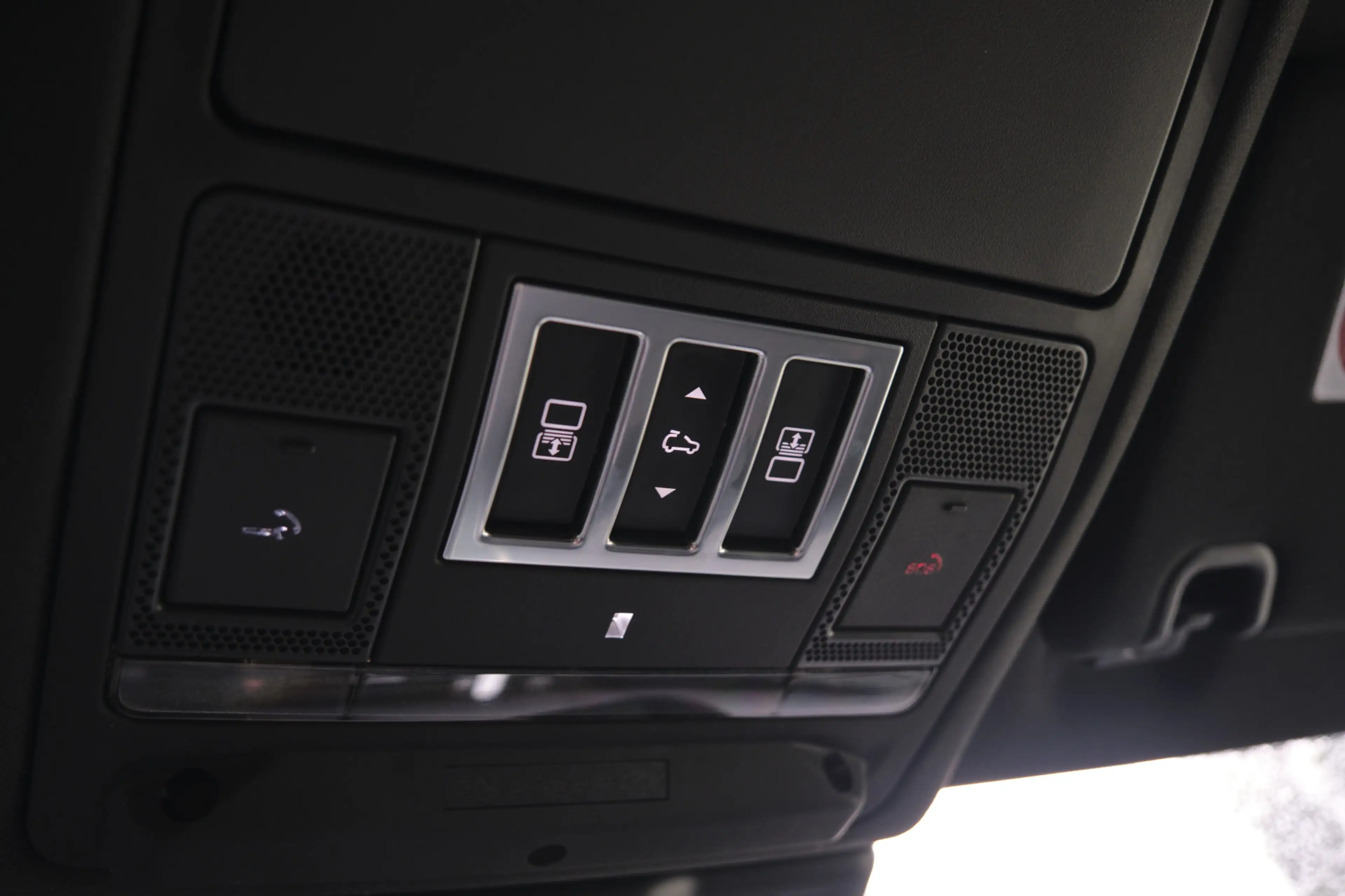 Land Rover Discovery D300 R-Dynamic SE | Zakelijk voordeel. Premium bel — photo 32