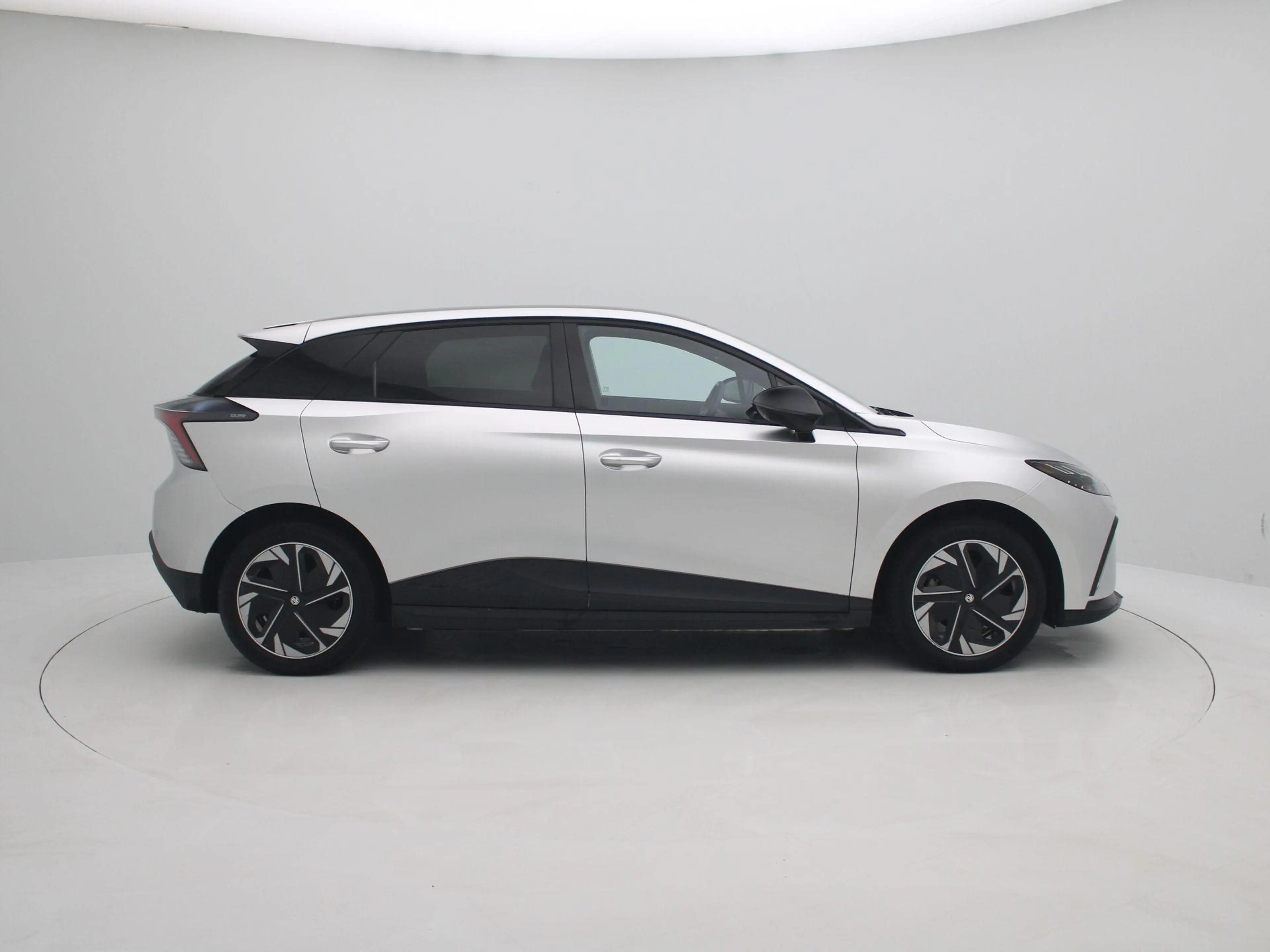 MG MG4 Luxury 64 kWh | Apple Carplay - Android Auto | Cam — photo 6