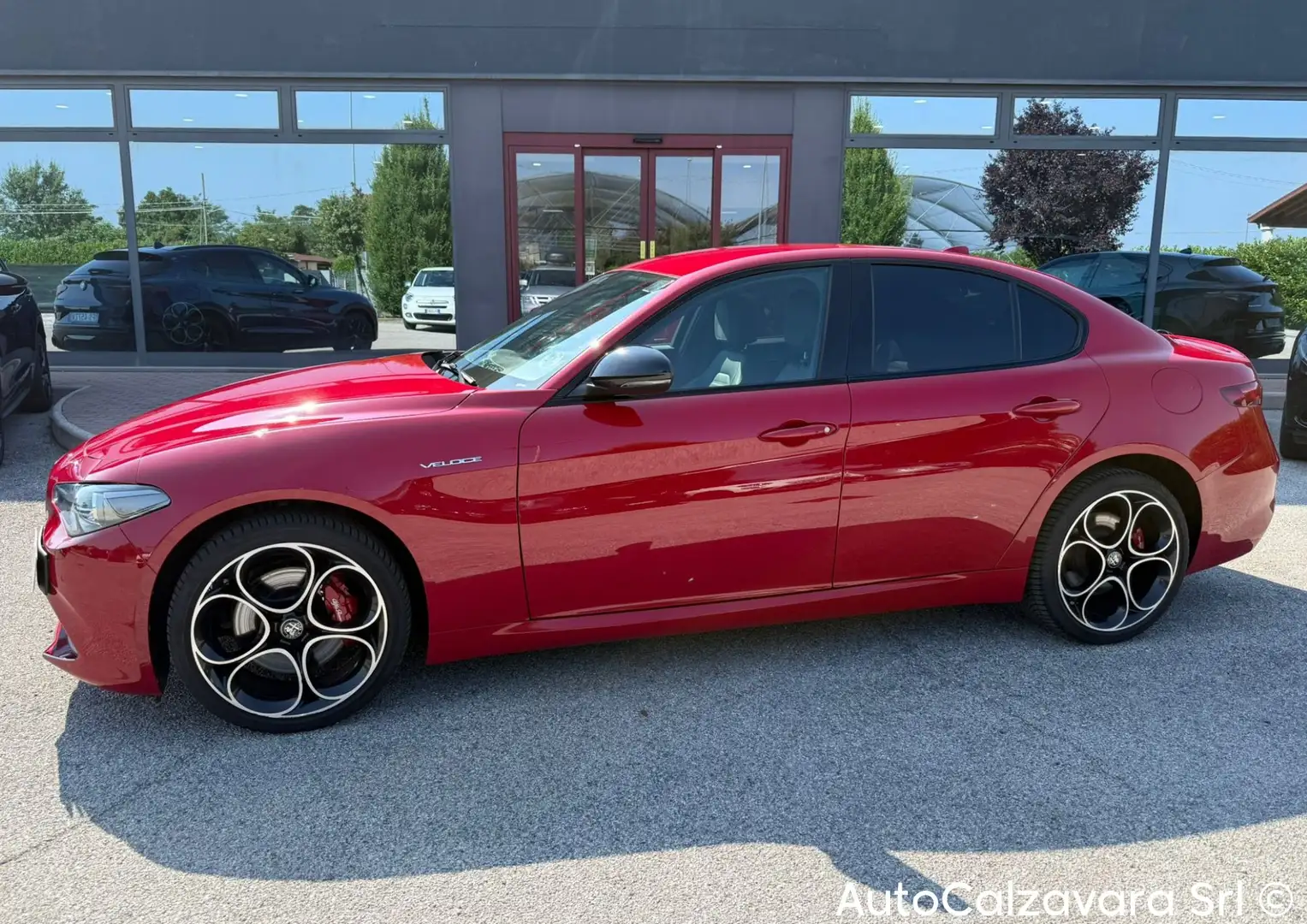 Alfa Romeo Giulia 2.0 Turbo 280 CV AT8 AWD Q4 Veloce / N7674611 Rosso - 2