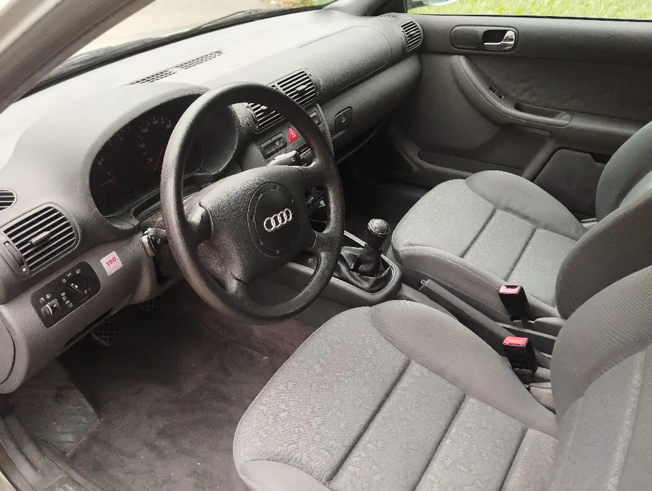 Audi A3 1.8 Attraction, foto 2
