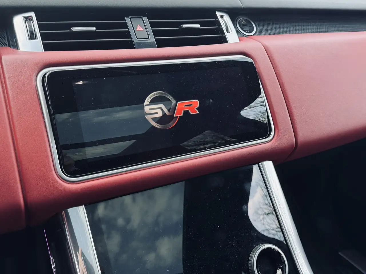 Land Rover Range Rover Sport снимка Land Rover Range Rover Sport
