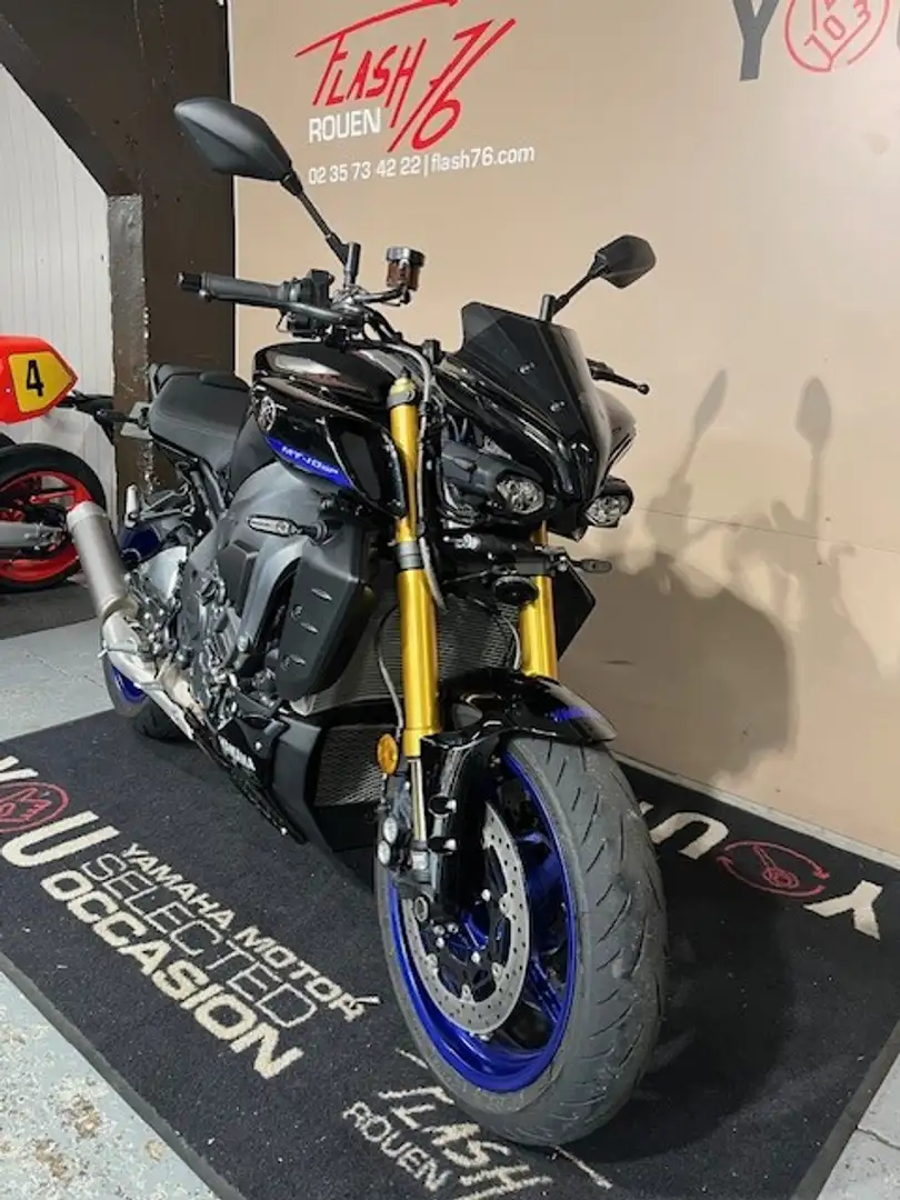 Yamaha MT-10 Srebrny - 2