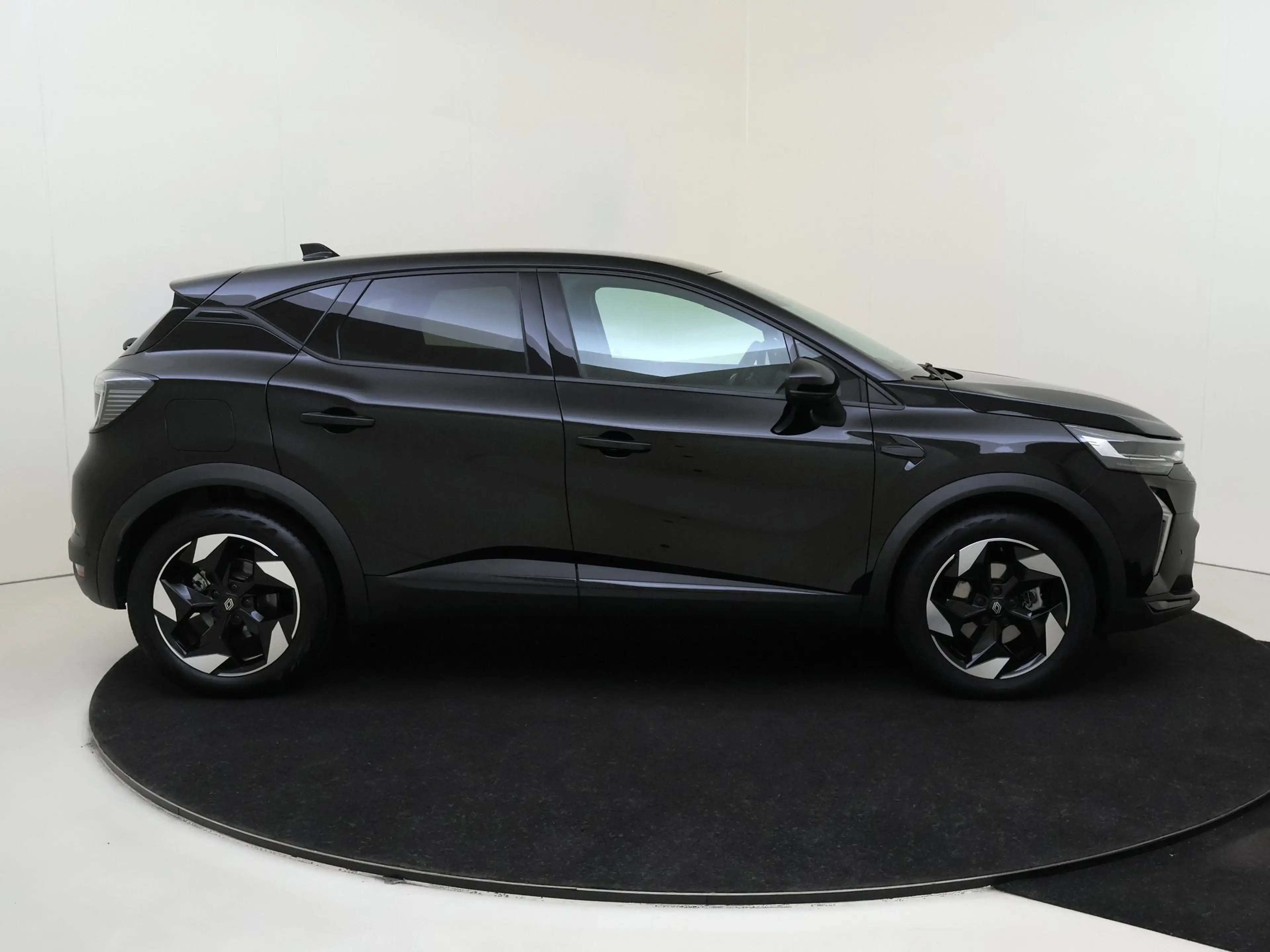 Renault Captur 1.6 E-Tech full hybrid 145 techno | Trekhaak |  Ai — photo 9