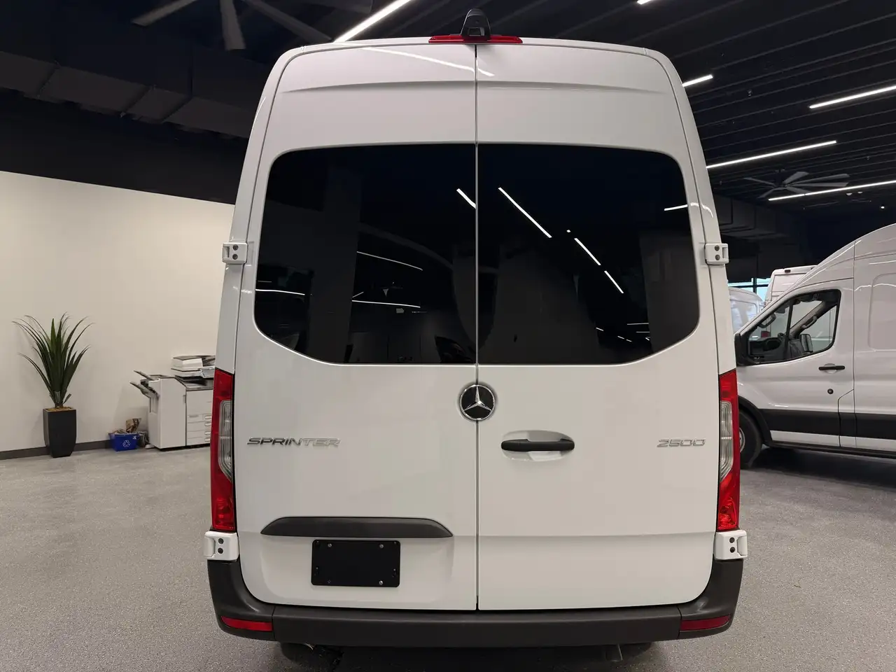 Mercedes-Benz Sprinter снимка Mercedes-Benz Sprinter